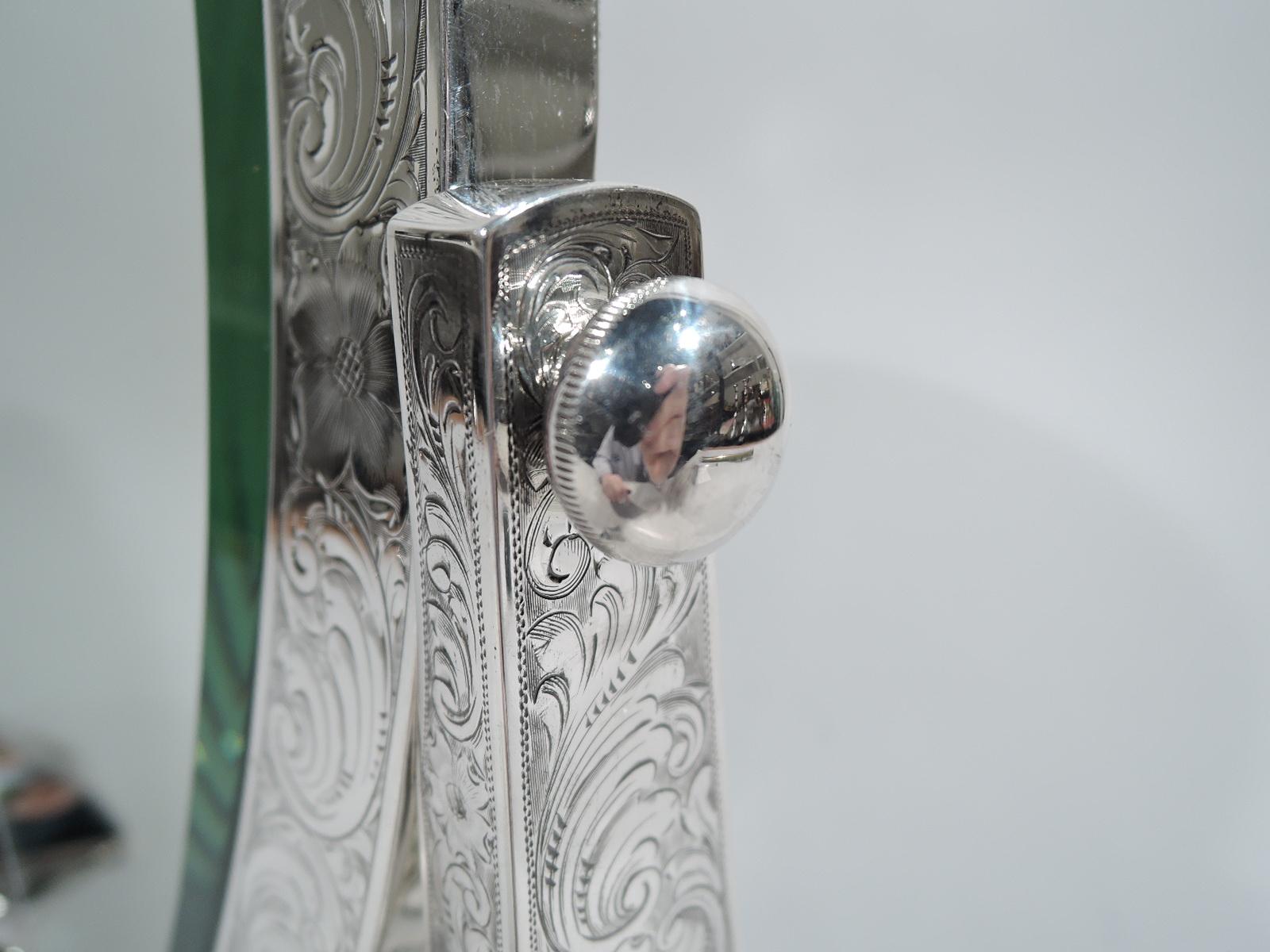 Miroir de table de coiffeuse en argent sterling de style Art nouveau américain en vente 2