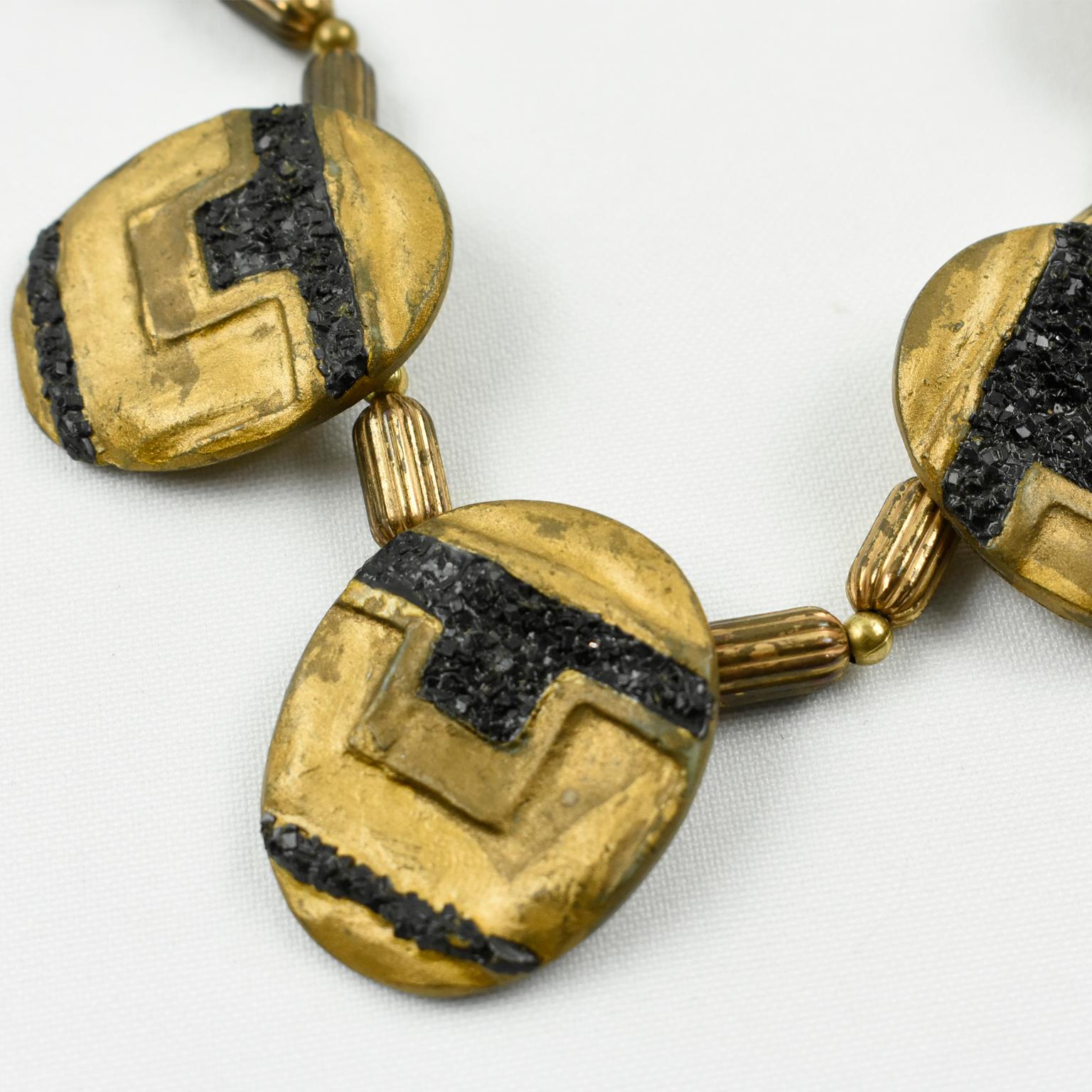 American Artist Eileen Aubi Modernist Gilt Resin Artwork Choker Necklace For Sale 1