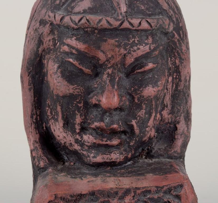 Milieu du XXe siècle Artistics américain. Sculpture unique en céramique d'Amérindiens. en vente