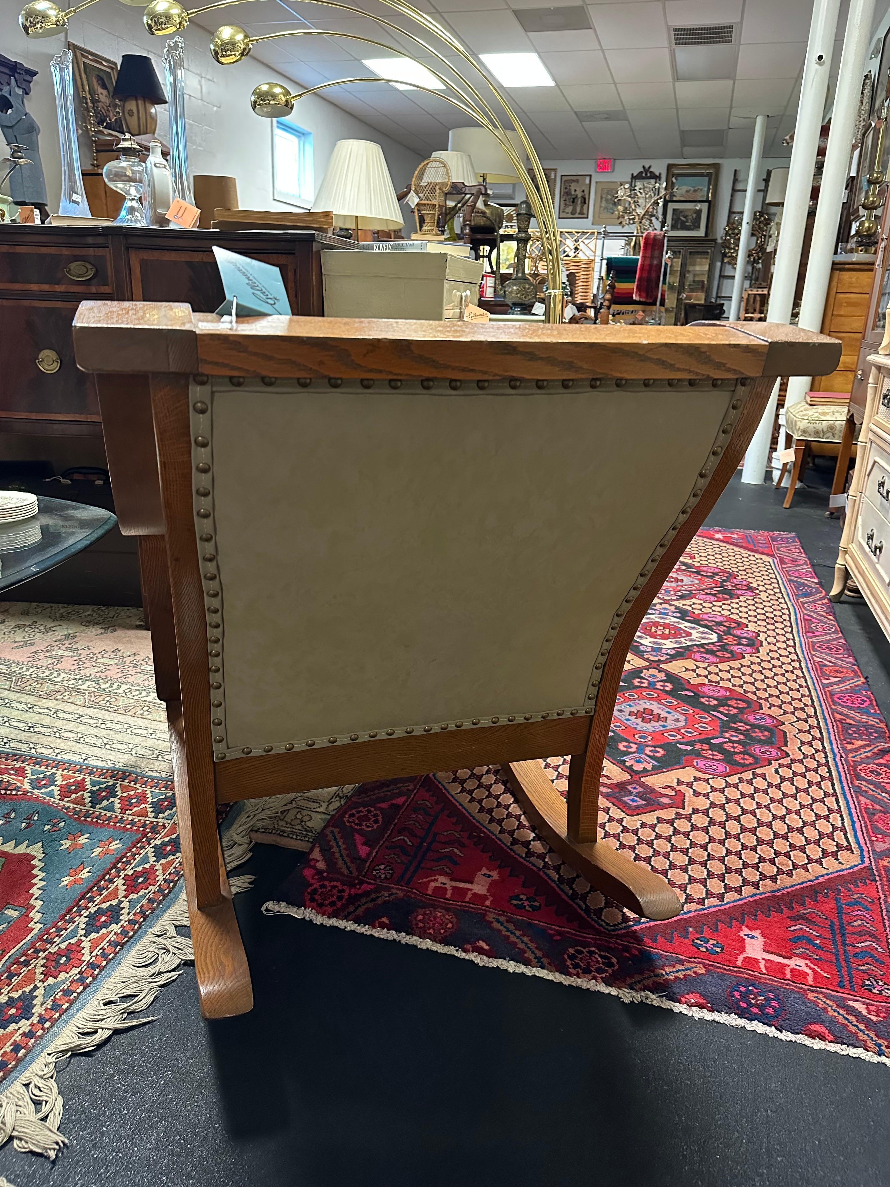 Early 20th Century American Arts and Crafts Oak Rocking Chair