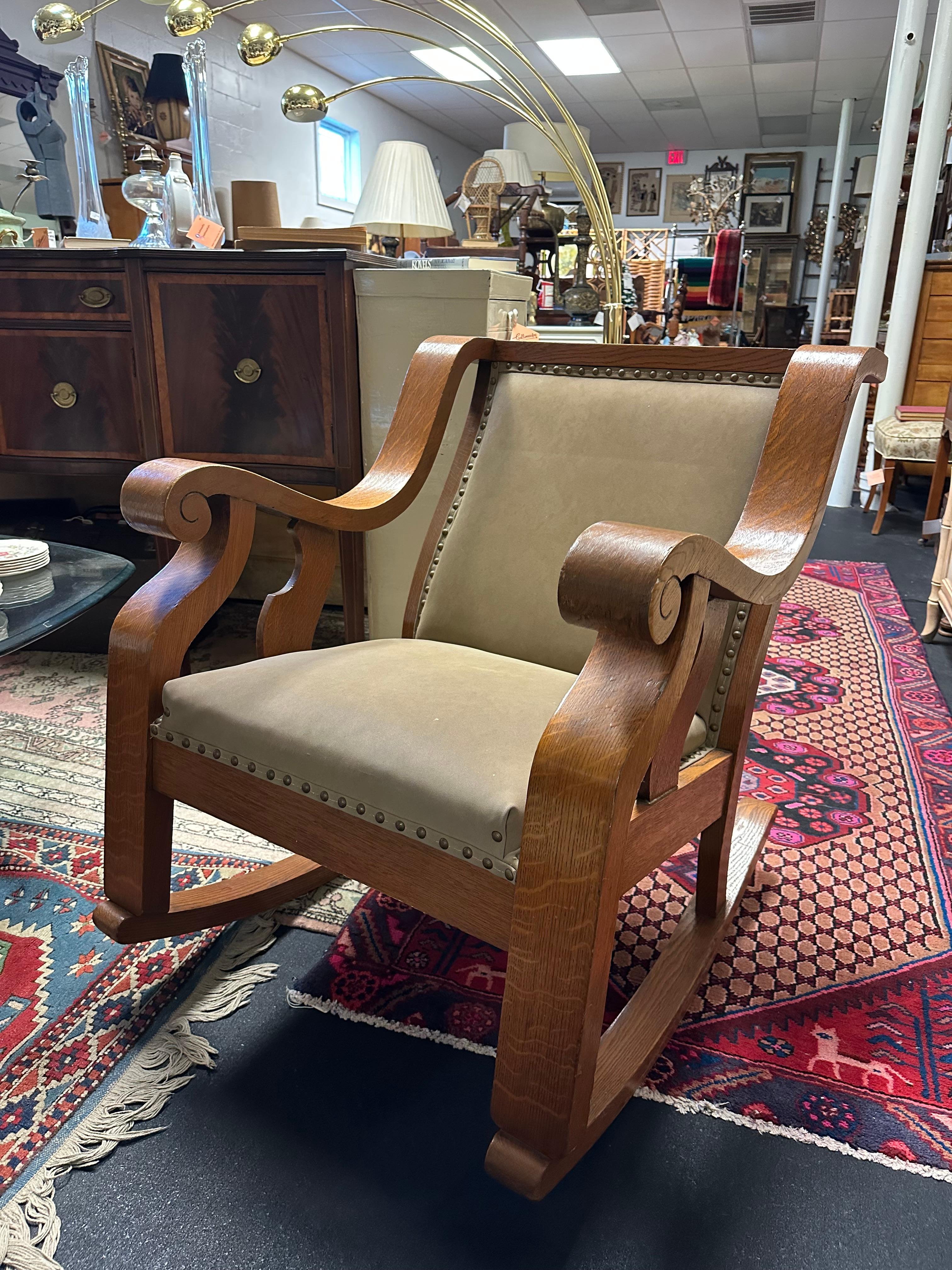 American Arts and Crafts Oak Rocking Chair 4