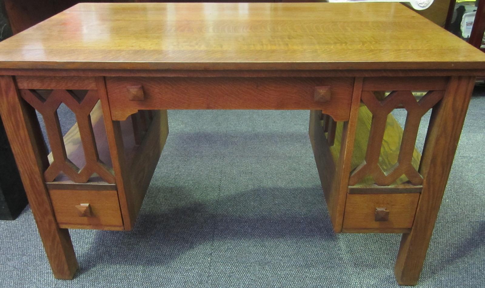 Arts and Crafts American Arts & Crafts Period Mission Oak Desk For Sale