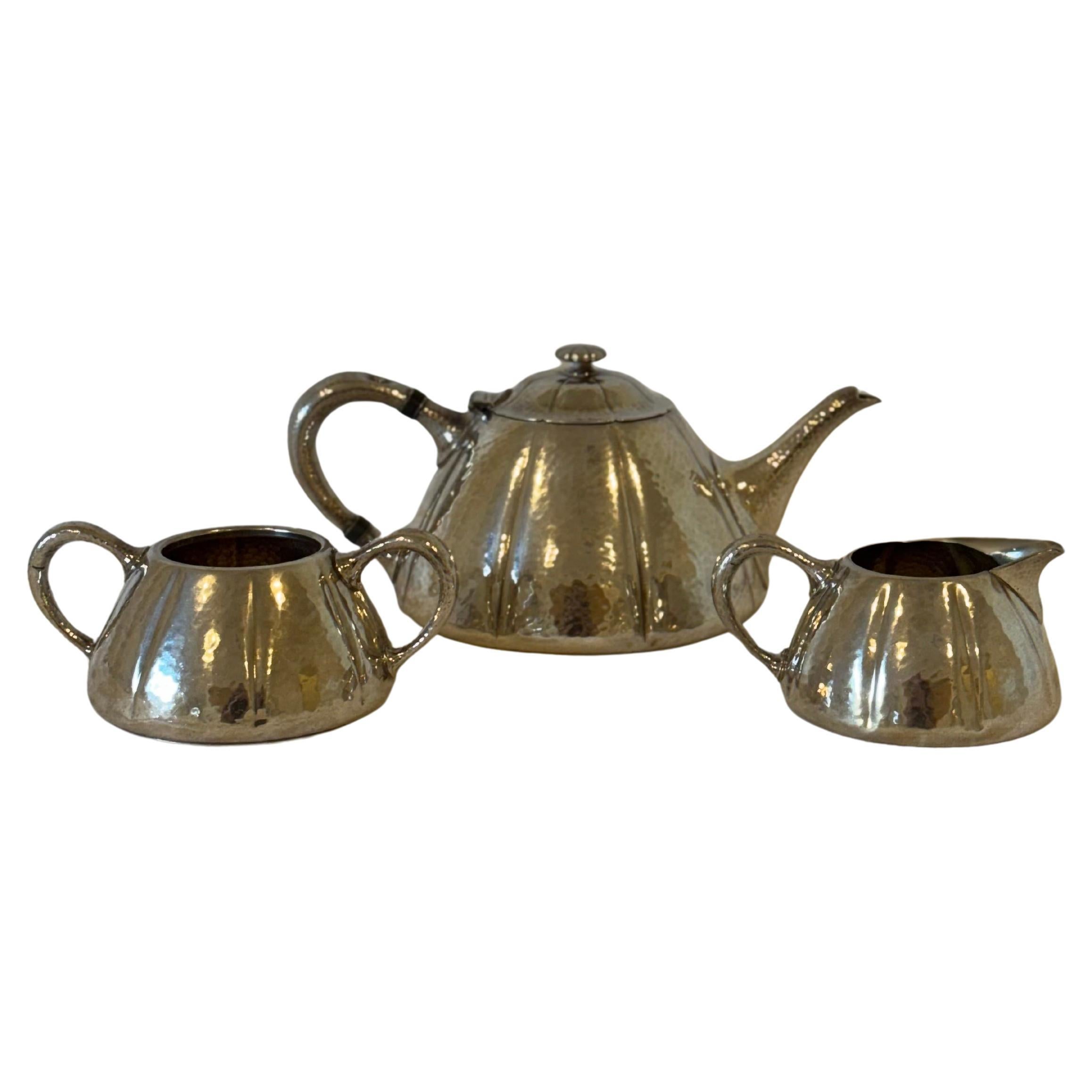 What is the hallmark for silver plate?