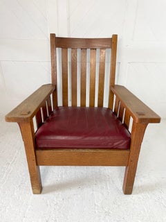 American Arts & Crafts Oak Armchair Attributed to Gustav Stickley