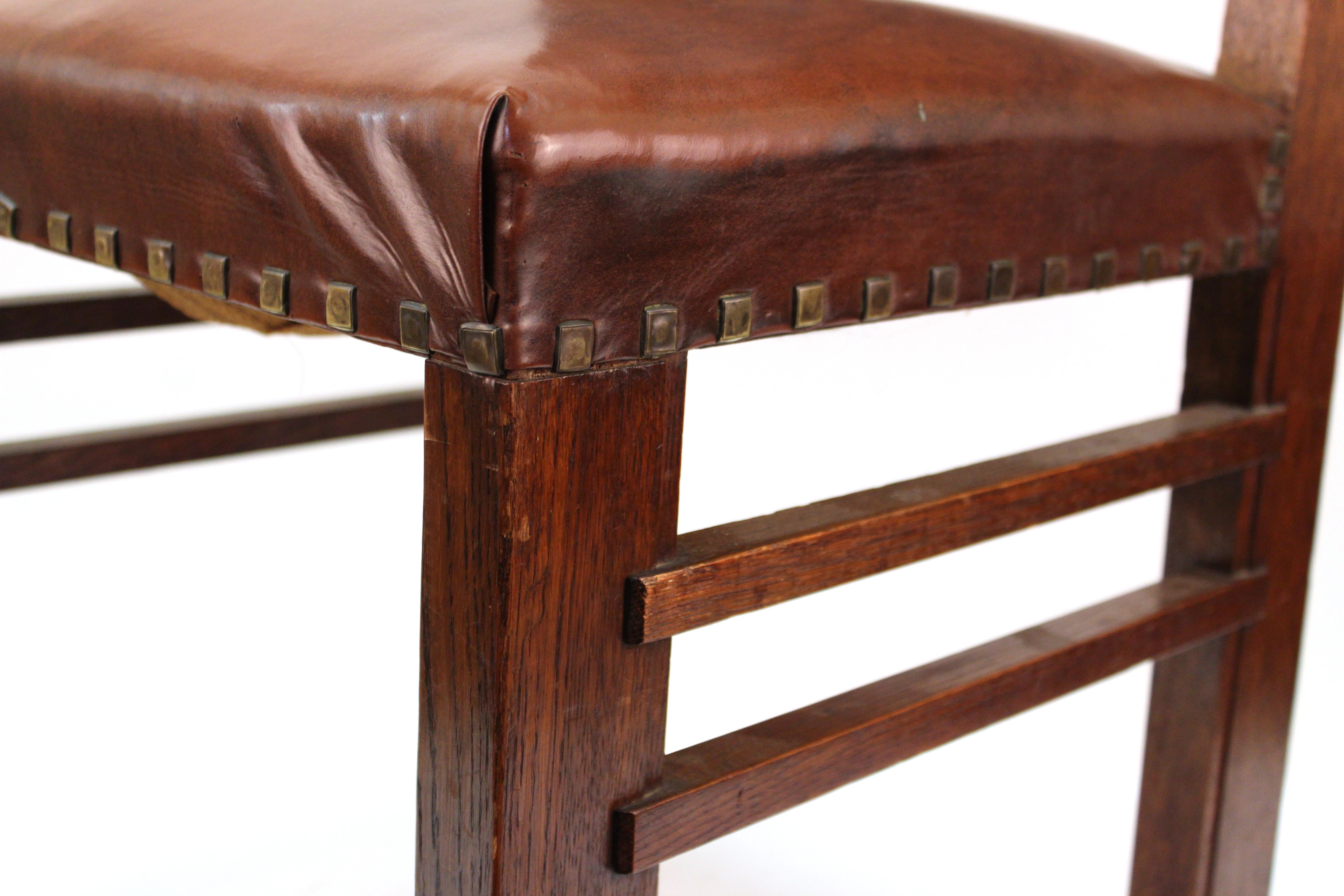 American Arts & Crafts Oak Chairs with Cognac Colored Leather Seats For Sale 4