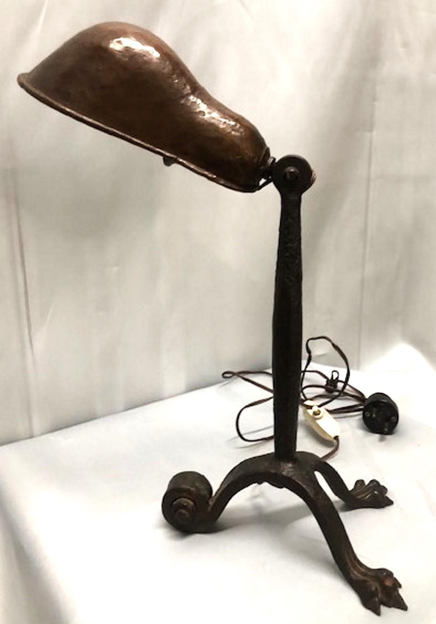 Paire de lampes en bronze patiné de style Arts & Crafts américain, vers 1910 en vente 3