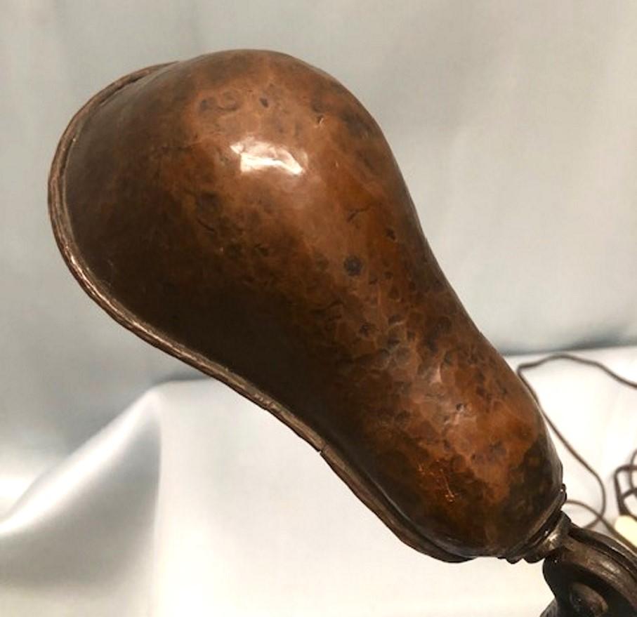 Paire de lampes en bronze patiné de style Arts & Crafts américain, vers 1910 en vente 4