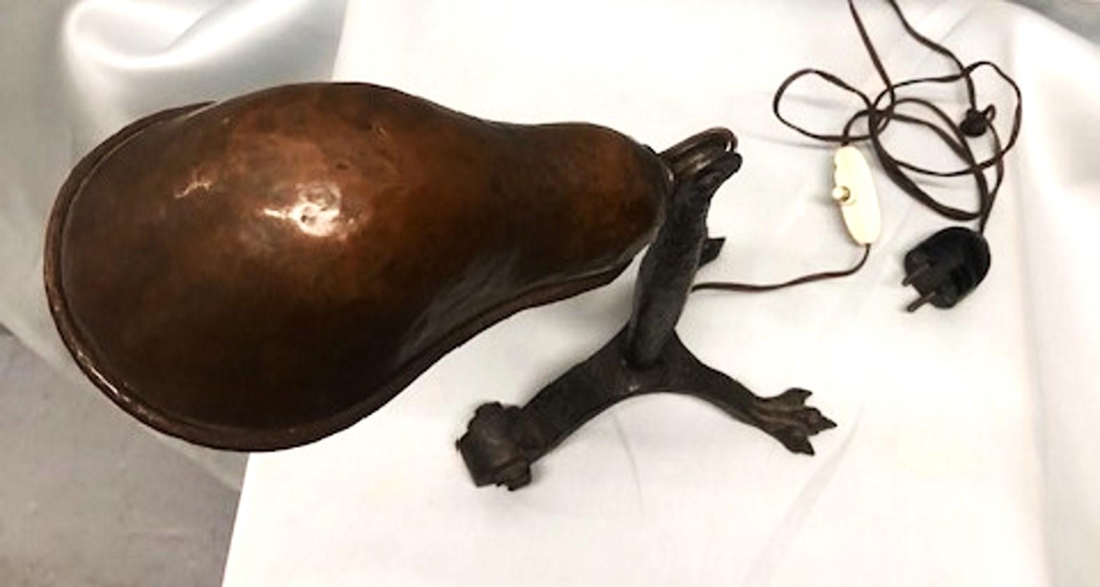 Bronze Paire de lampes en bronze patiné de style Arts & Crafts américain, vers 1910 en vente