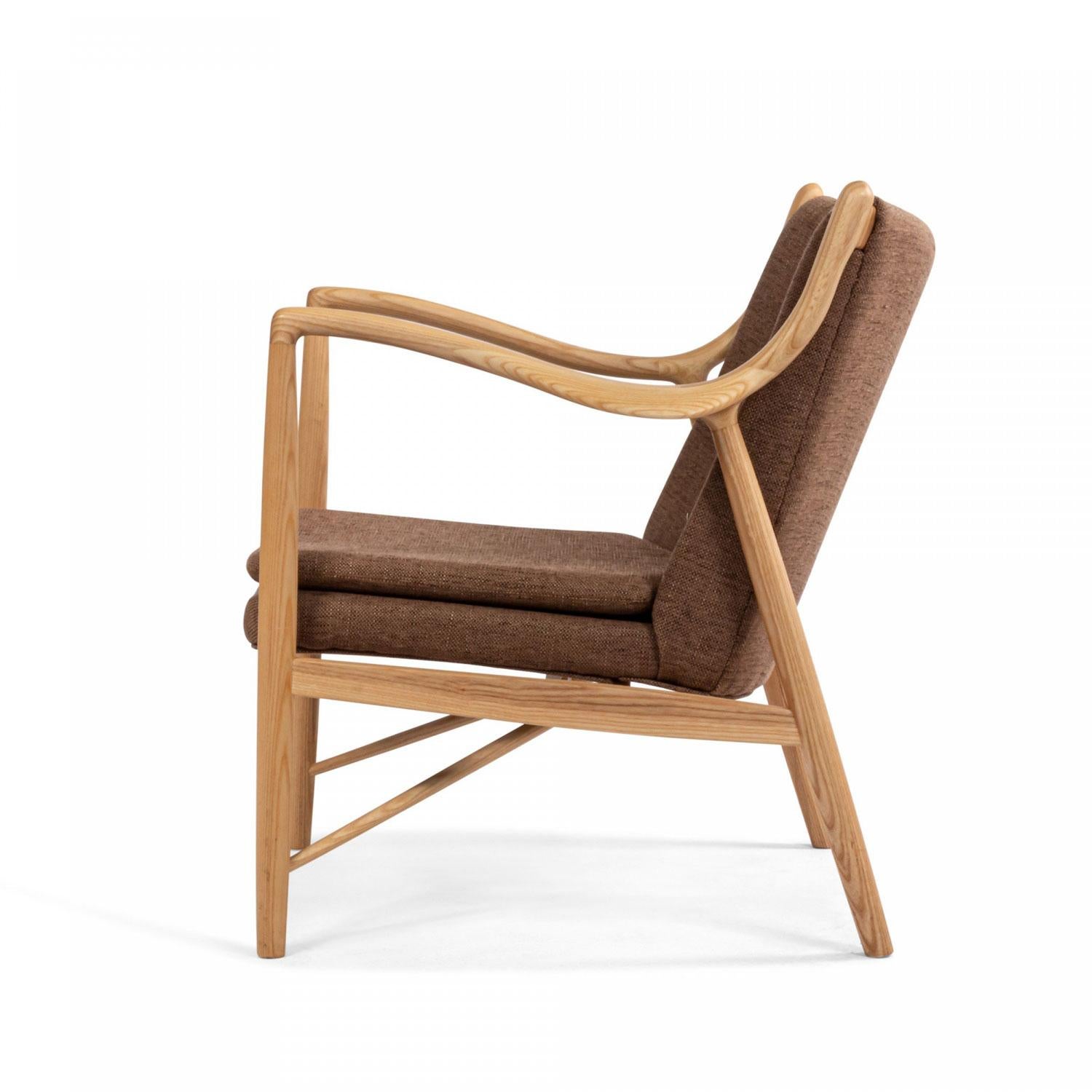 Silla con Brazos Abiertos de Madera de Fresno Americano en venta 2