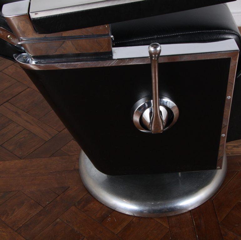 20th Century American Barber’s Chair