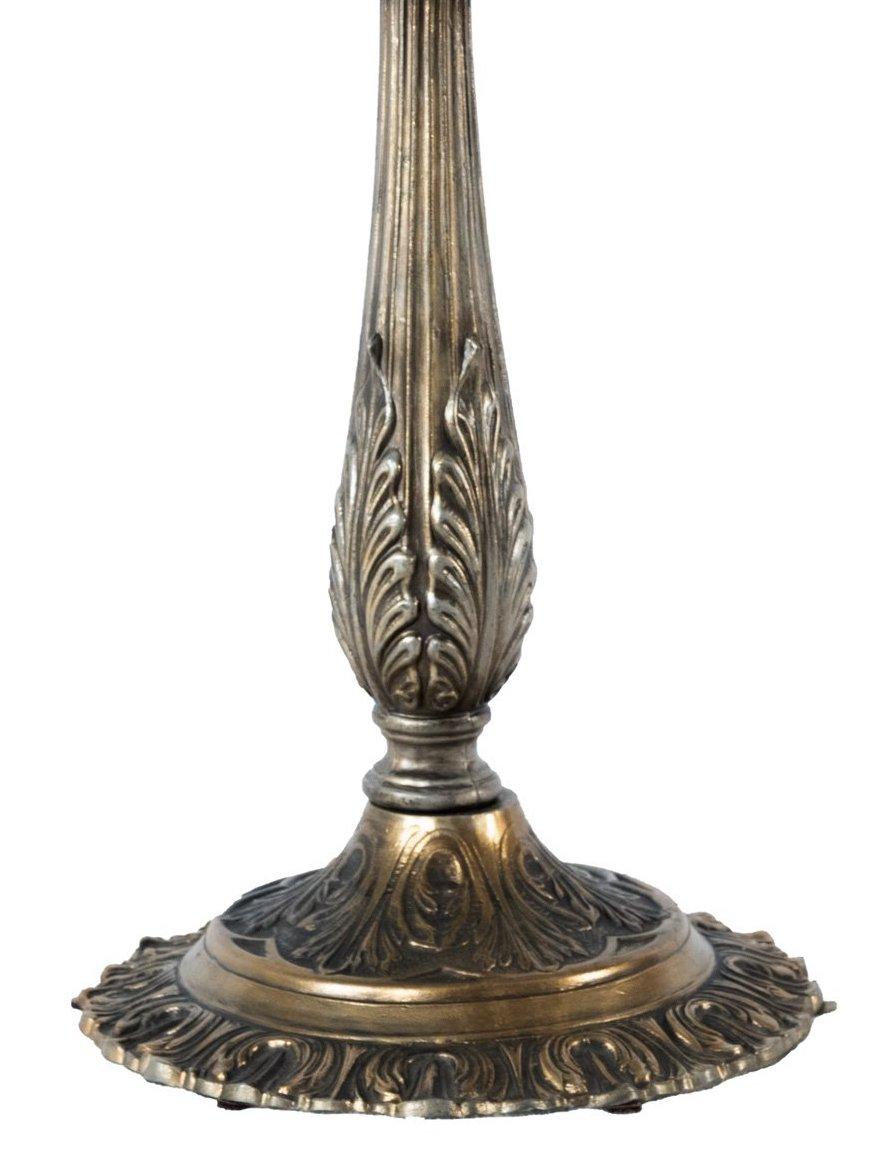 American beaux arts slag glass lamp with intricate scroll work and acanthus leaves, (circa 1910)

Measures: 24 x 19 x 19 in.

    
