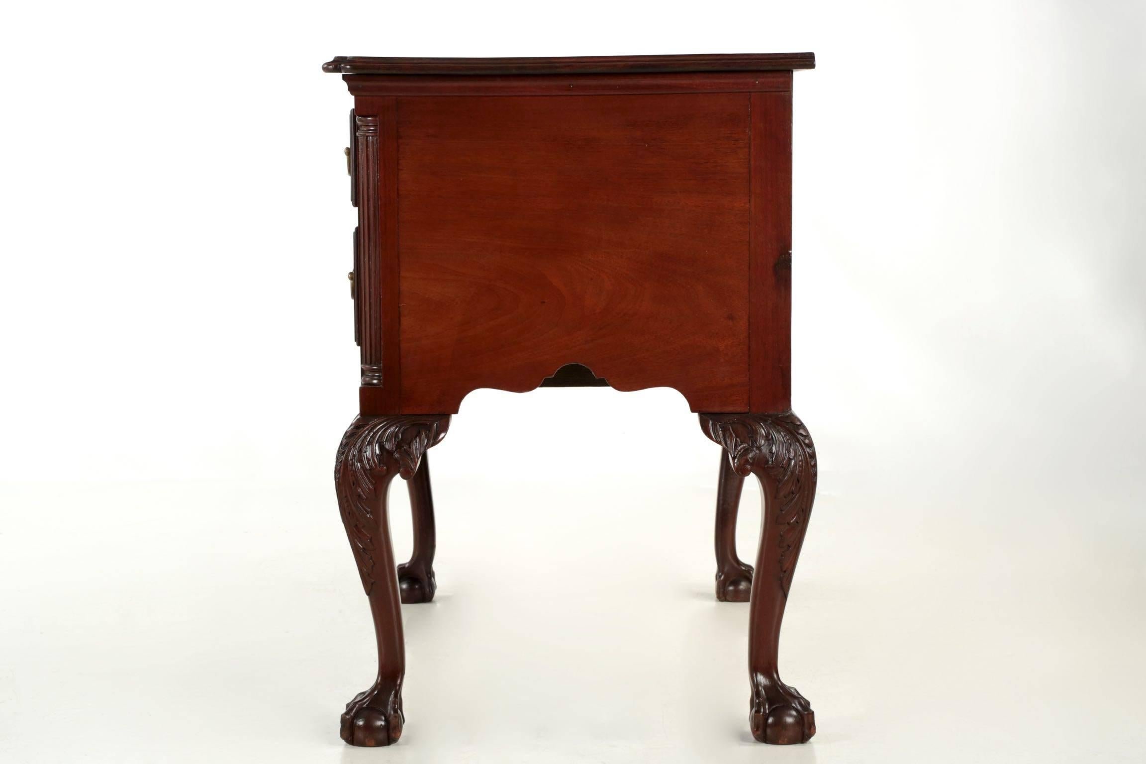 19th Century American Benchmade Chippendale Style Mahogany Antique Lowboy Dressing Table
