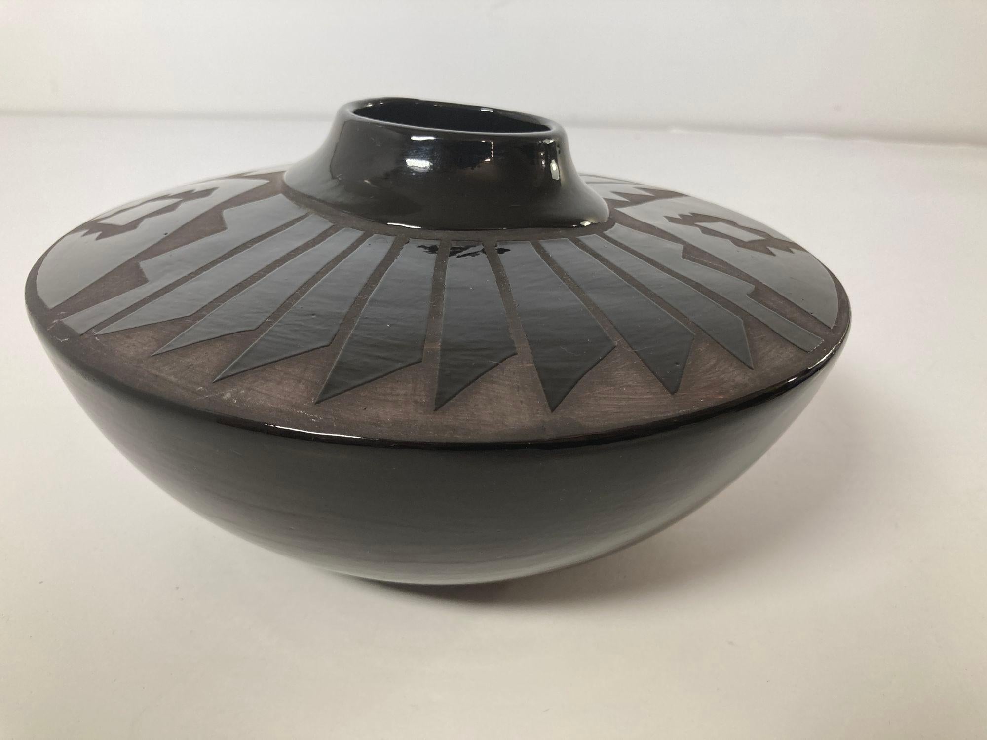 American Blackware Pottery Jar Vase Mata Ortiz Style For Sale 7