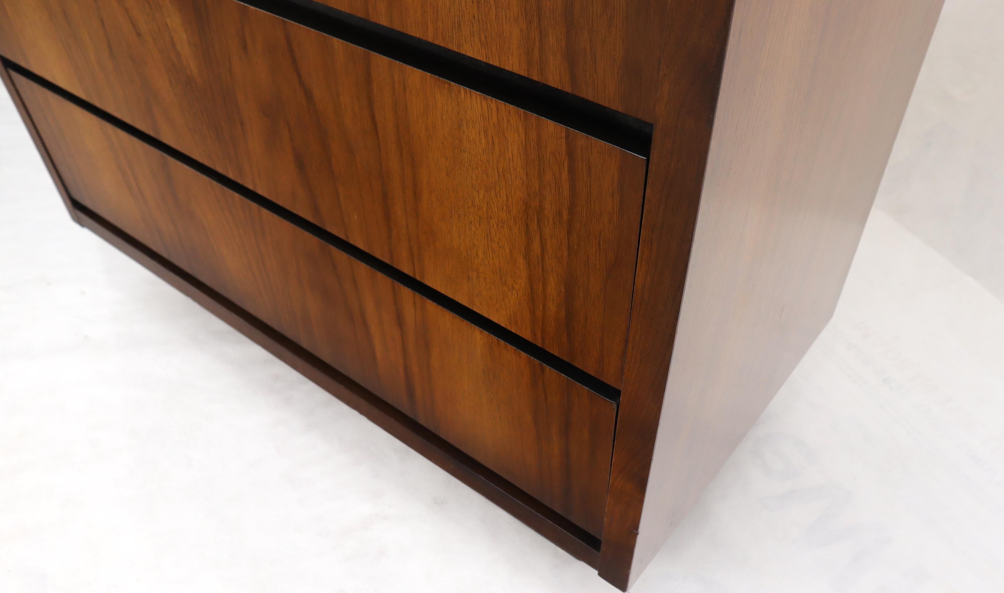 American Bookmatched Walnut Five Drawers High Chest Dresser 4