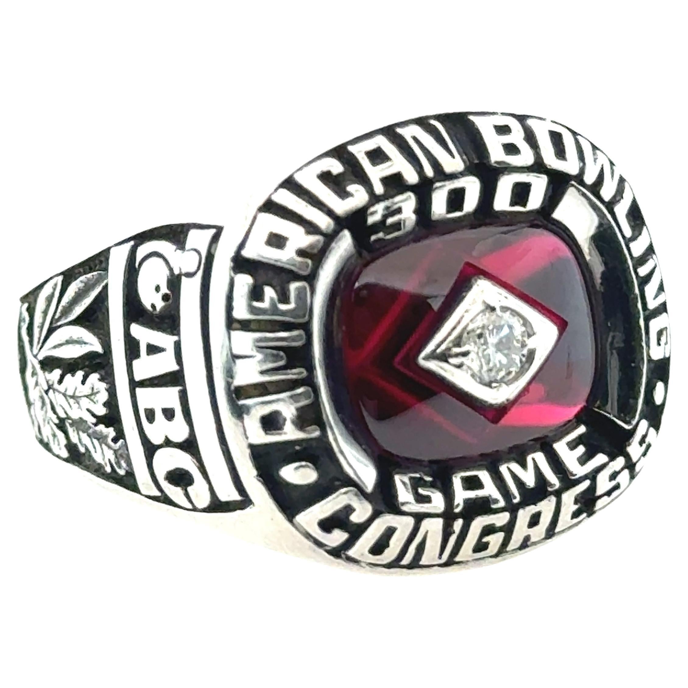 Congresso Americano di Bowling Perfect Game 300 Anello Diamante Rubino Uomo in vendita