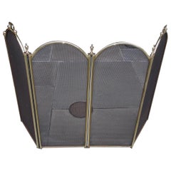 Antique American Brass and Wire Folding Four-Panel Arched Fireplace Screen, Circa 1880