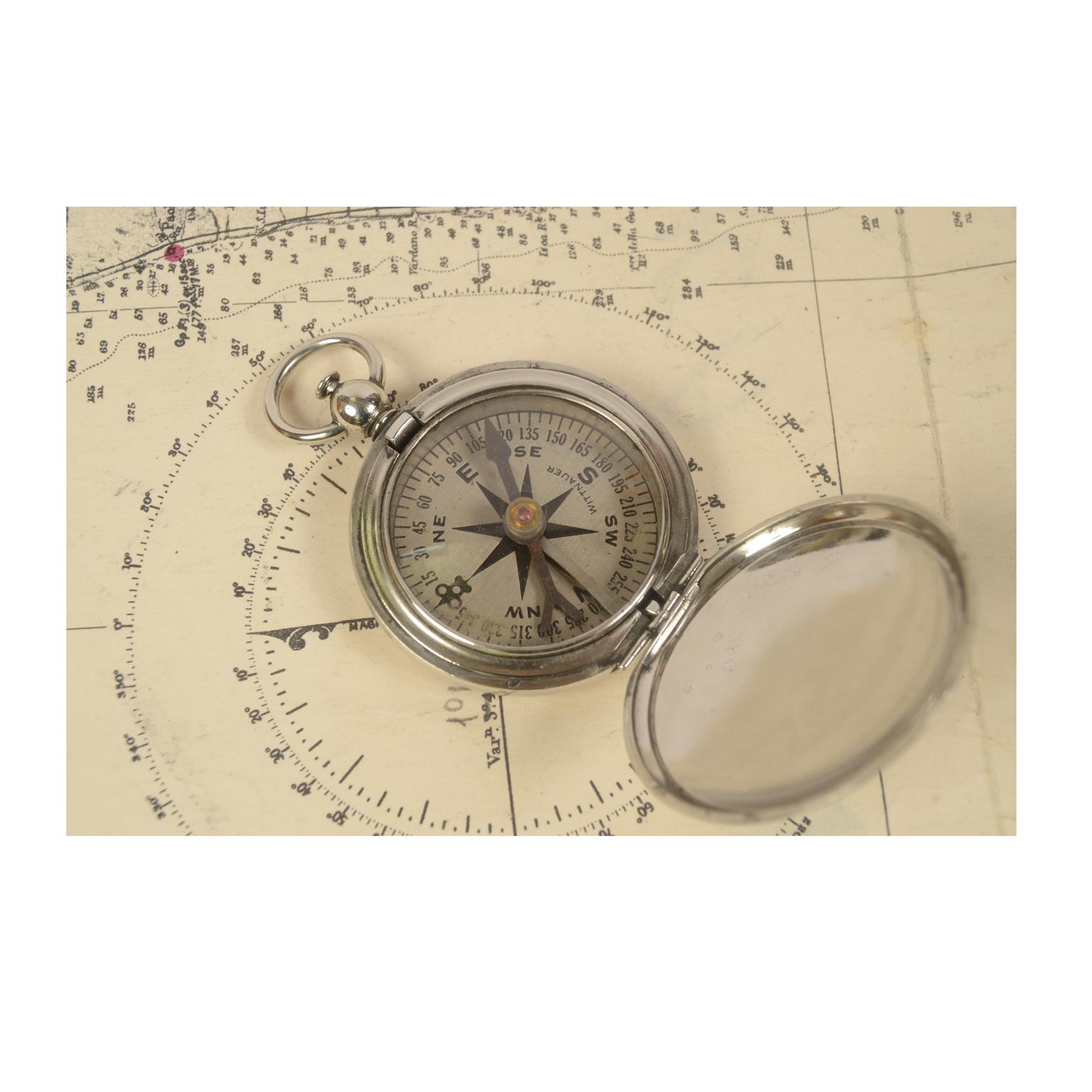 WWI Antique American Chromed Brass Pocket Compass by Wittnauer  Army Officers  In Good Condition In Milan, IT