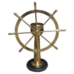 Ruota di nave nautica in ottone americano montata su piedistallo a ingranaggi con base di corda 1890