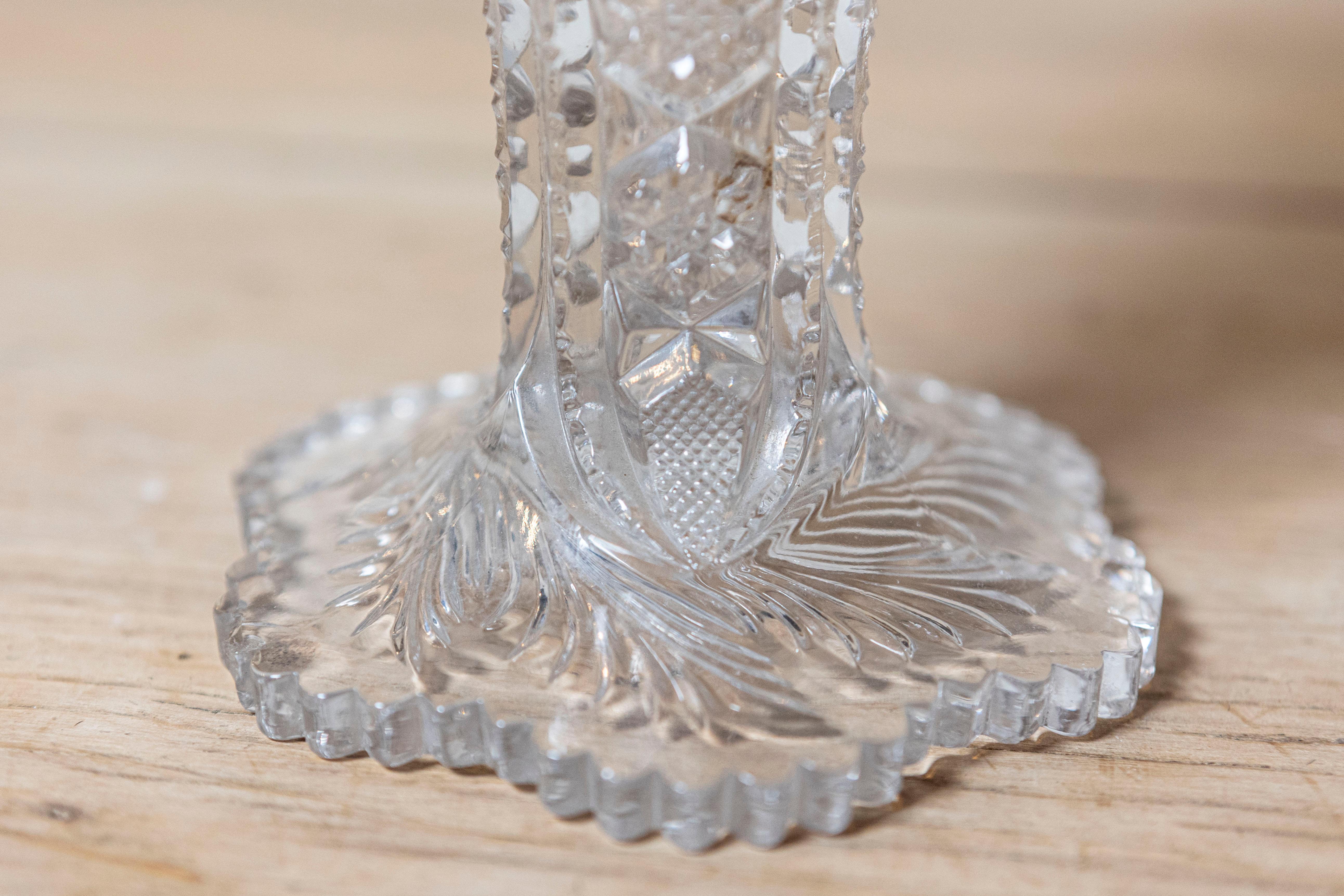 Amerikanische Trompetenvase aus brillantgeschliffenem Glas, Ende 19. bis Anfang 20. im Zustand „Gut“ im Angebot in Atlanta, GA