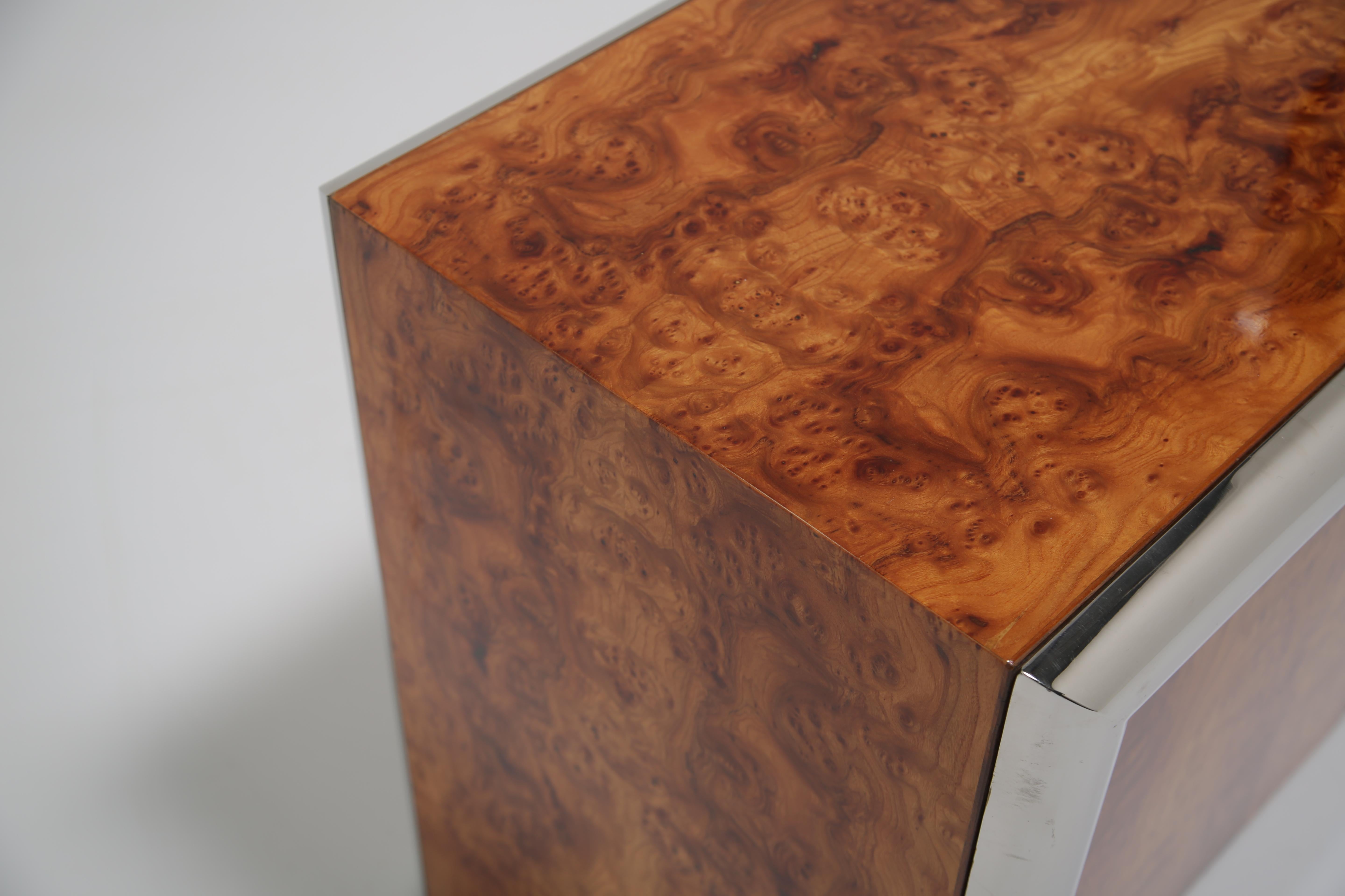 Amerikanische Kredenz aus Wurzelholz und Chrom von Edward Axel Roffman, 1970er Jahre. im Angebot 11