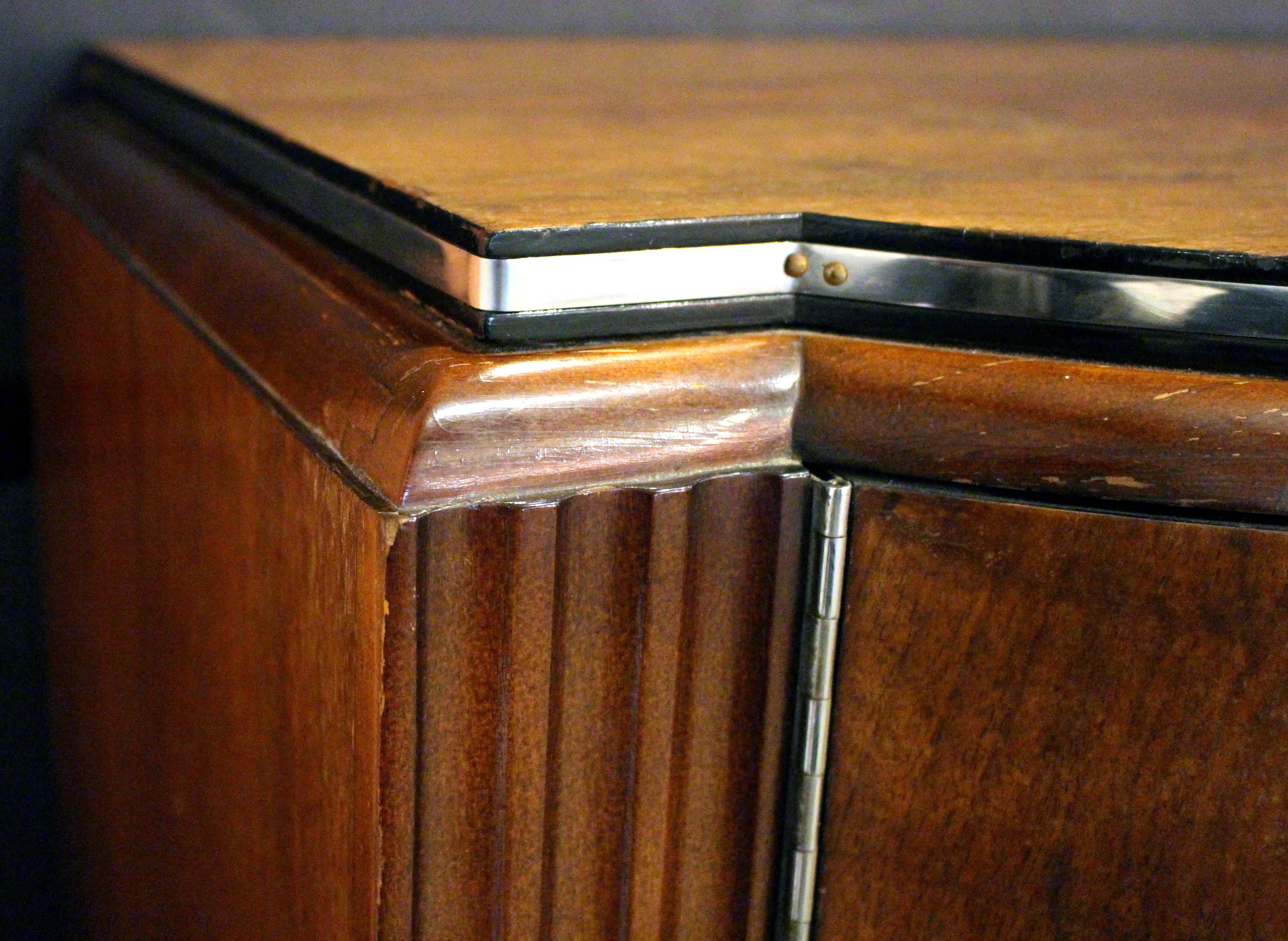 American c. 1930 Art Deco Period Credenza Sideboard or Bar by West End Furniture 2