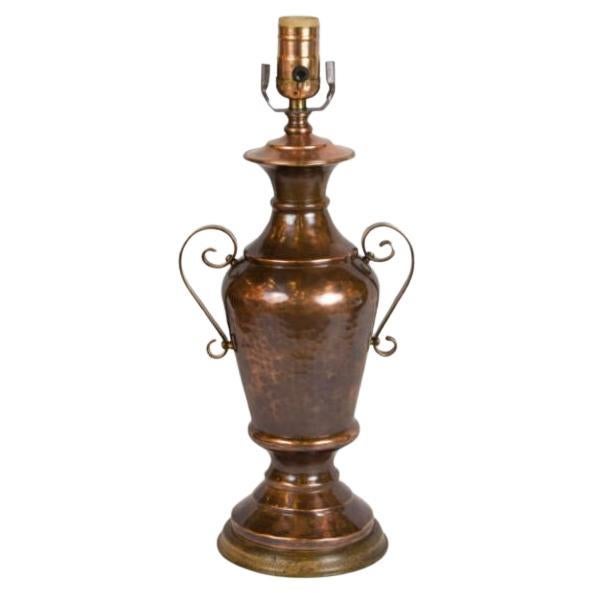 American, C. 1950 Hammered Copper Table Lamp For Sale