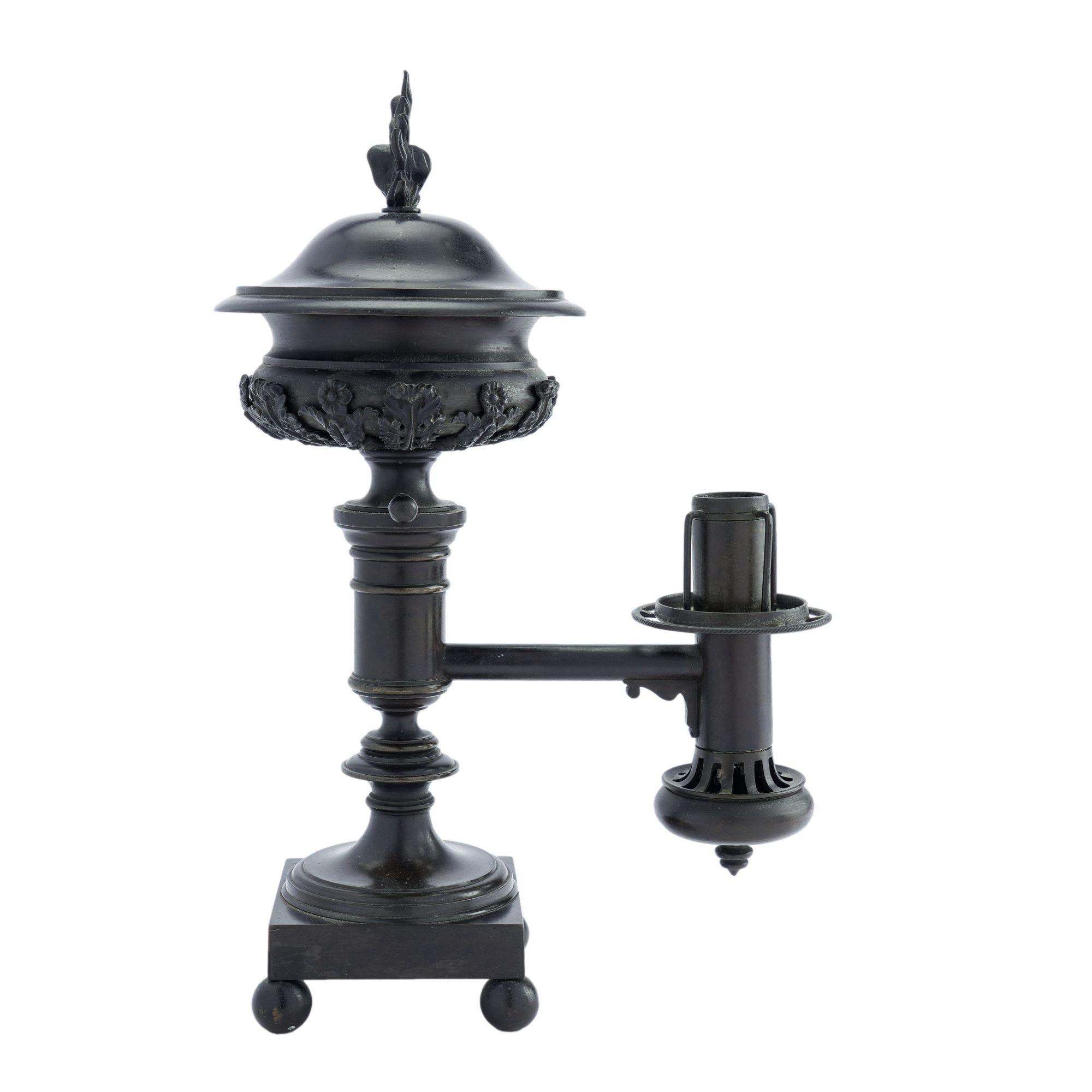 Amerikanische einarmige argand-Lampe und Schirm aus Bronzeguss, 1810-15 im Zustand „Gut“ im Angebot in Kenilworth, IL