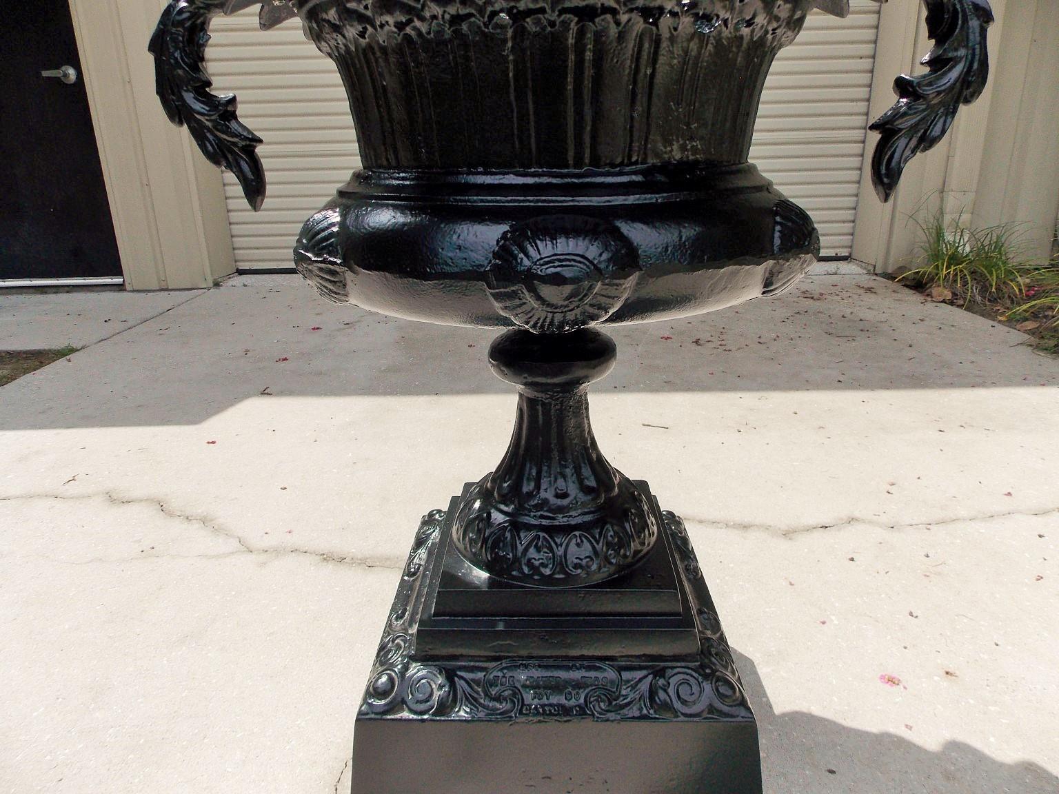 American Cast Iron Campana Floral Acanthus Garden Urn on Squared Plinth C. 1850 For Sale 7