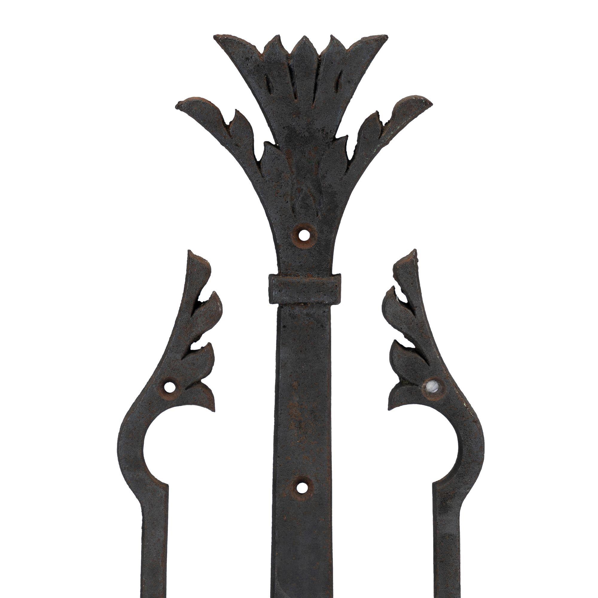 American cast iron strap work carriage door hinge in the Romanesque taste, 1885 For Sale 3