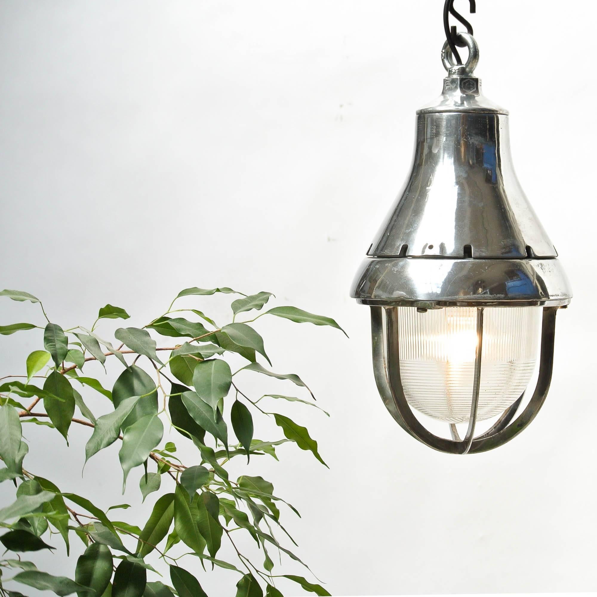 American ceiling Lamp in Polished Aluminium, circa 1950-1959 In Good Condition In Saint Ouen, FR
