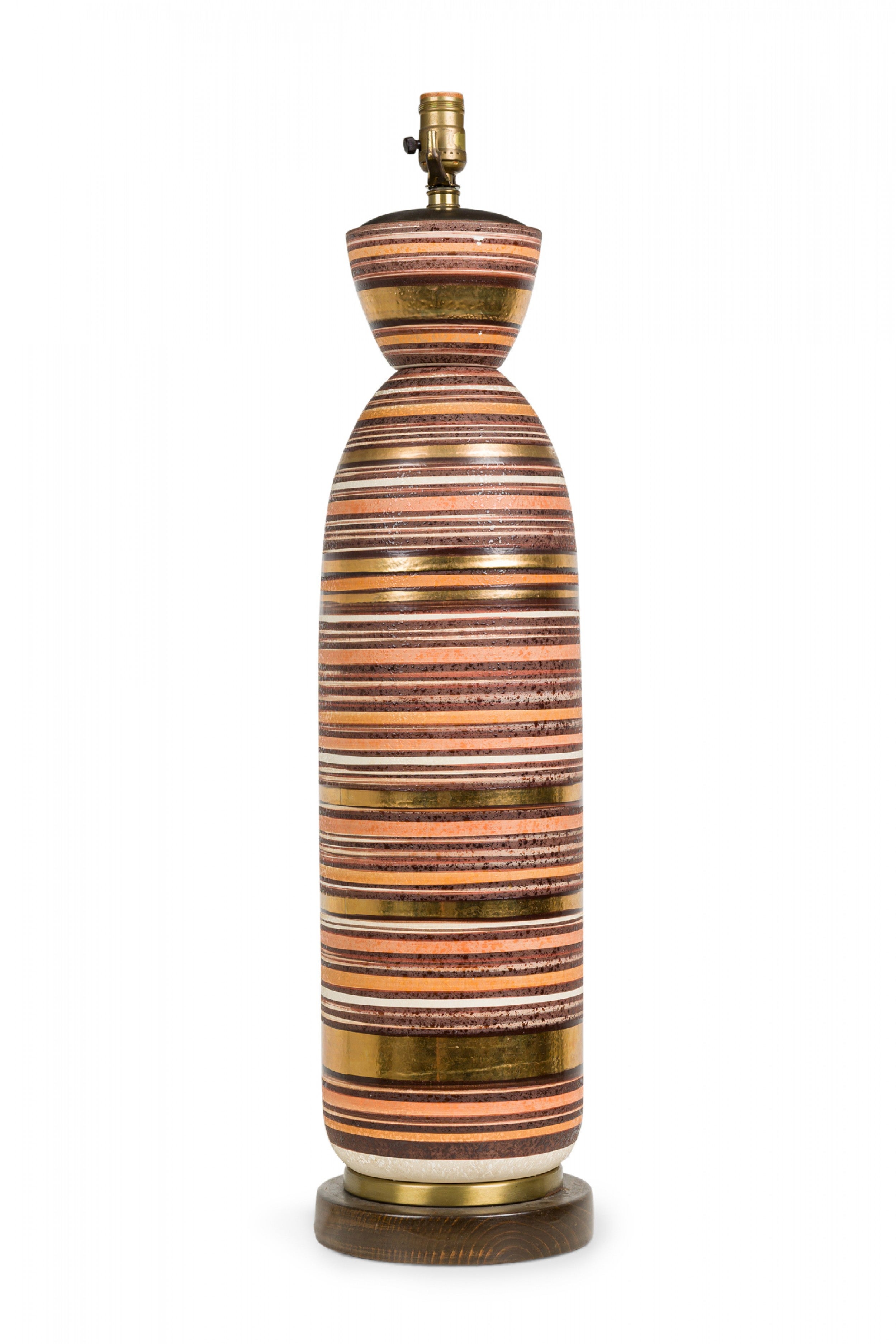 Amerikanische Keramik-Tischlampe mit hohem Kugelstreifen und glasierter, braun getönter Lüster im Angebot