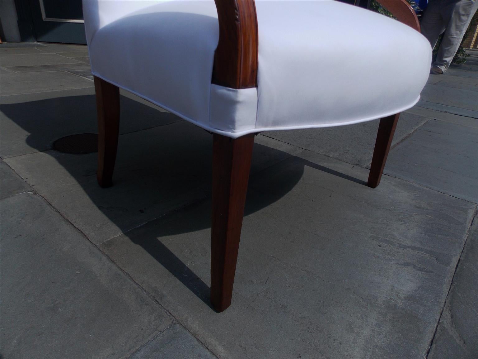 American Cherry Martha Washington Serpentine Upholstered Armchair, Circa 1810 In Excellent Condition For Sale In Charleston, SC