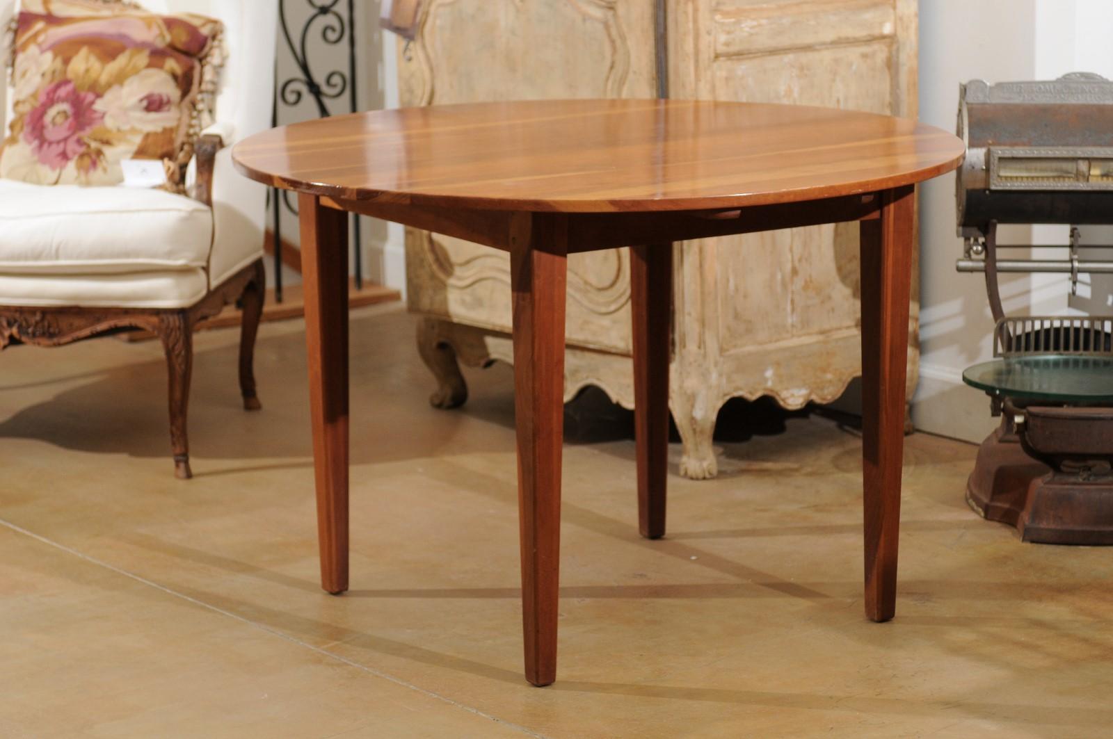 American Cherry Round Top Dining Table with Tapered Legs and Square Apron 1