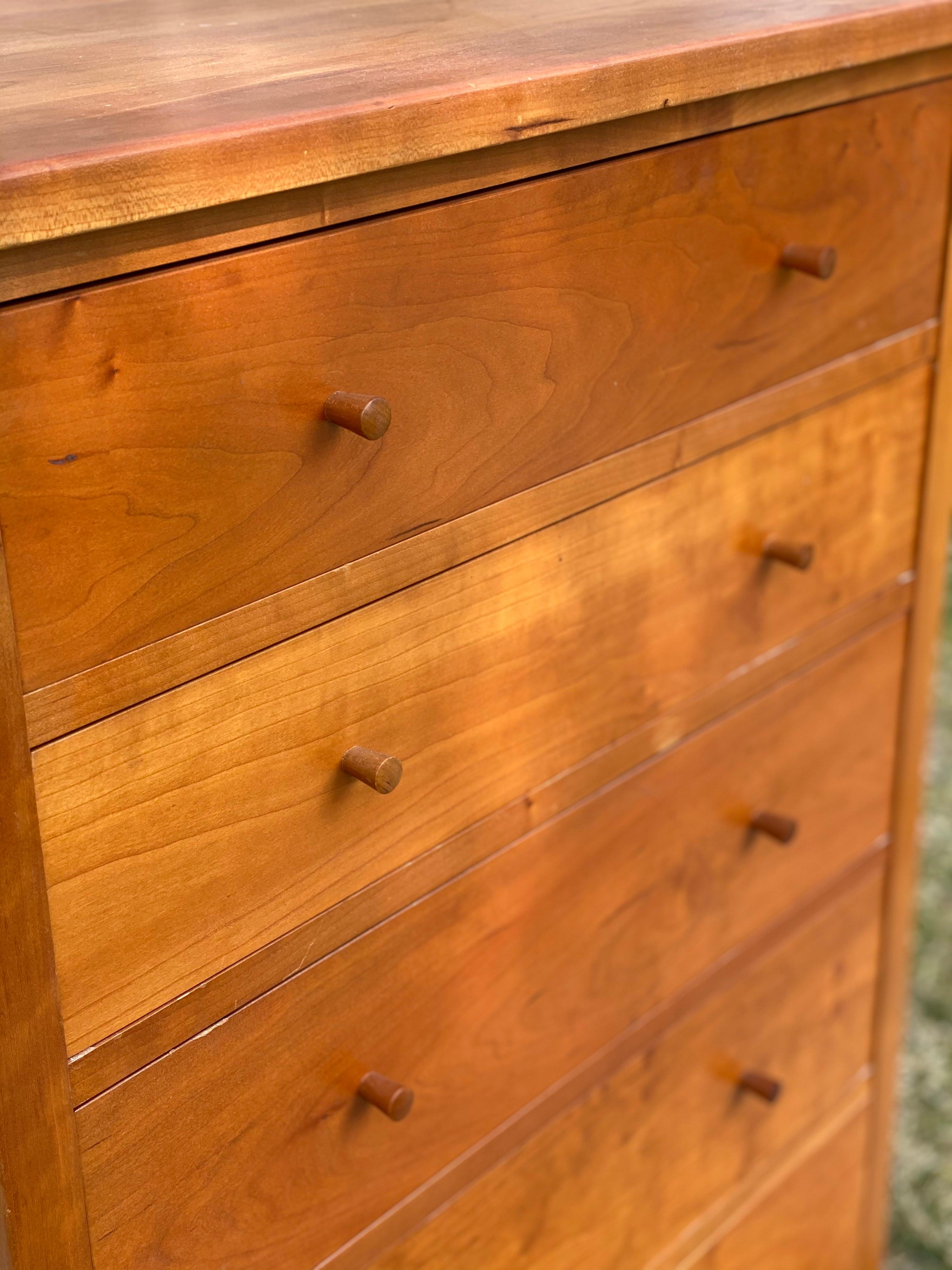 antique shaker chest of drawers