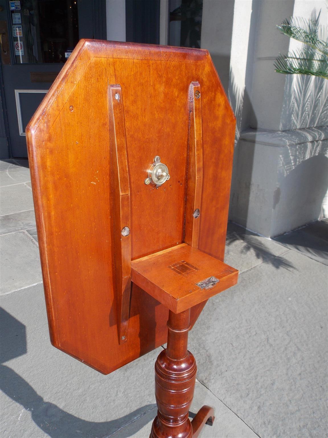 American Cherry Tilt-Top Octagon Candlestand with Bird's-Eye Maple Inlay C. 1800 In Excellent Condition In Hollywood, SC