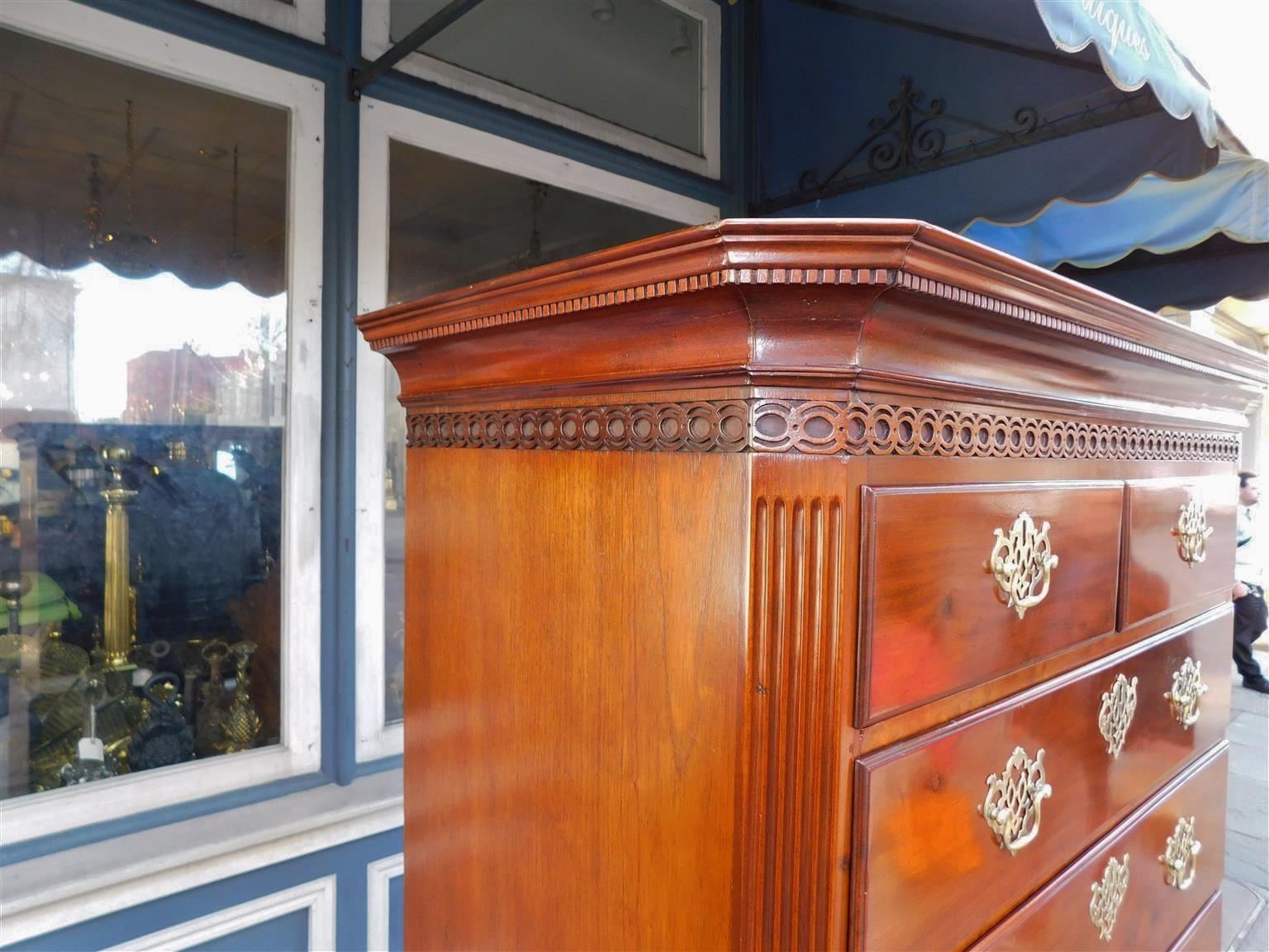 American Chippendale Mahogany Chest on Chest with Orig. Claw & Ball Feet NY 1770 For Sale 4