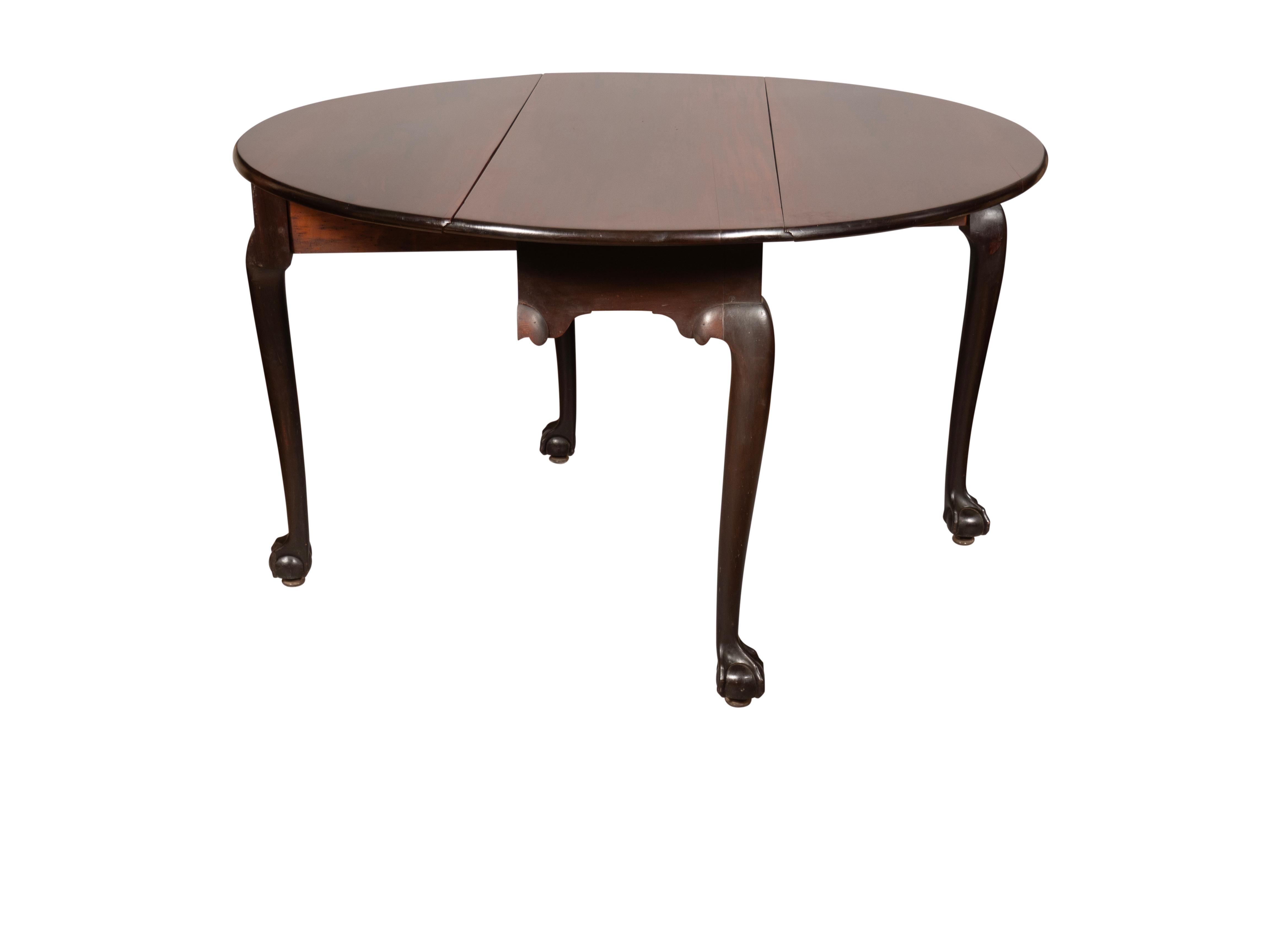 Amerikanischer Chippendale-Tisch aus Mahagoni mit Tropfenblatt im Angebot 3