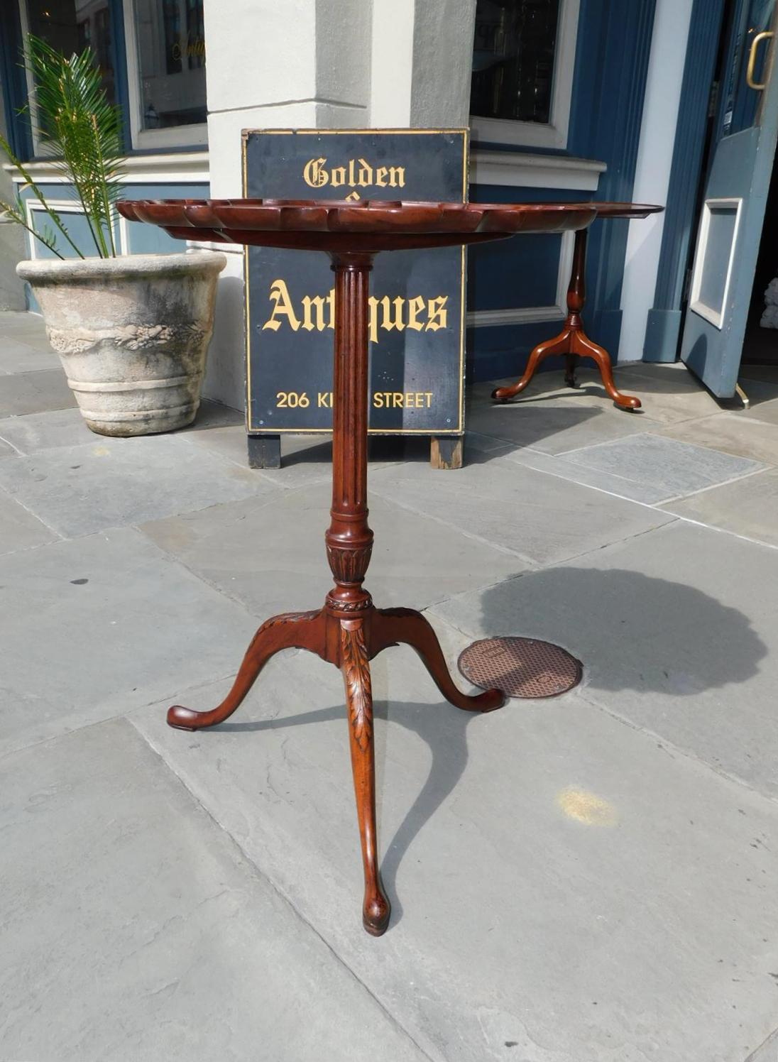 American Chippendale Mahogany Pie Crust Kettle Stand with Slipper Feet, C. 1750  In Good Condition In Hollywood, SC