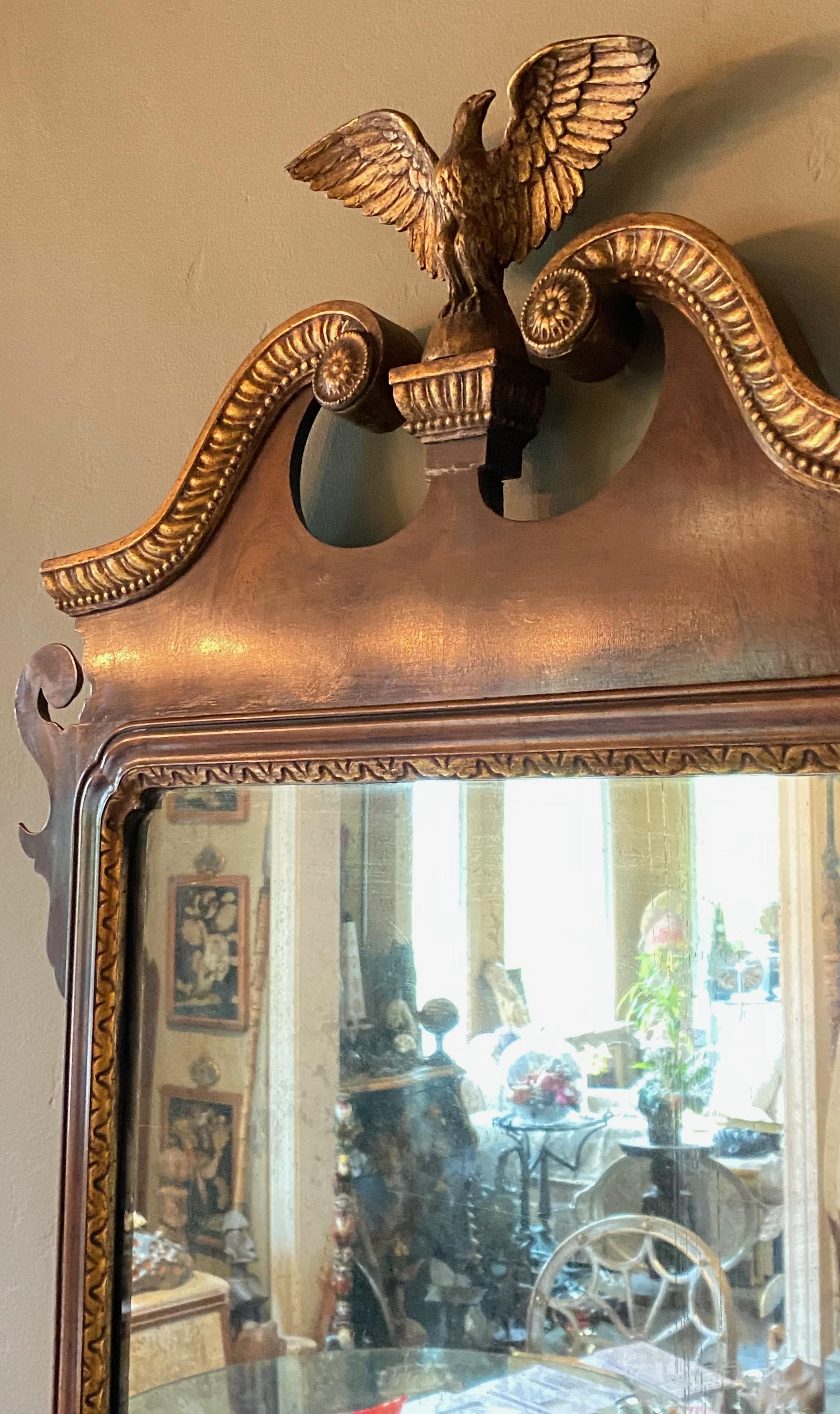 Amerikanischer Mahagoni-Spiegel im Chippendale-Stil, frühes 19. Jahrhundert (amerikanisch) im Angebot
