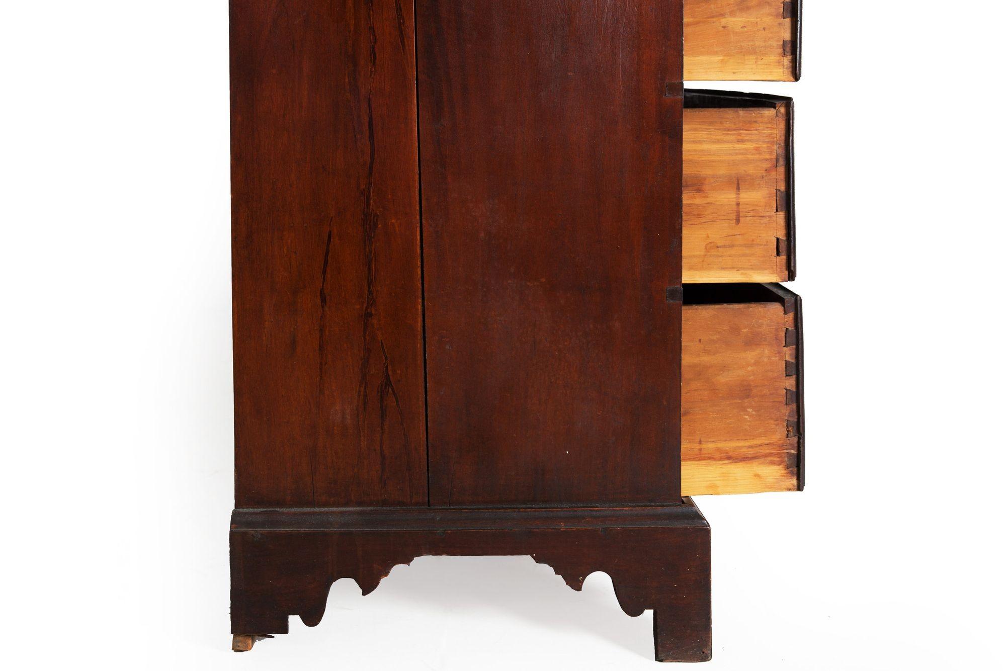 American Chippendale Tall Dresser Chest of Drawers, Mid-Atlantic c. 1800 For Sale 7