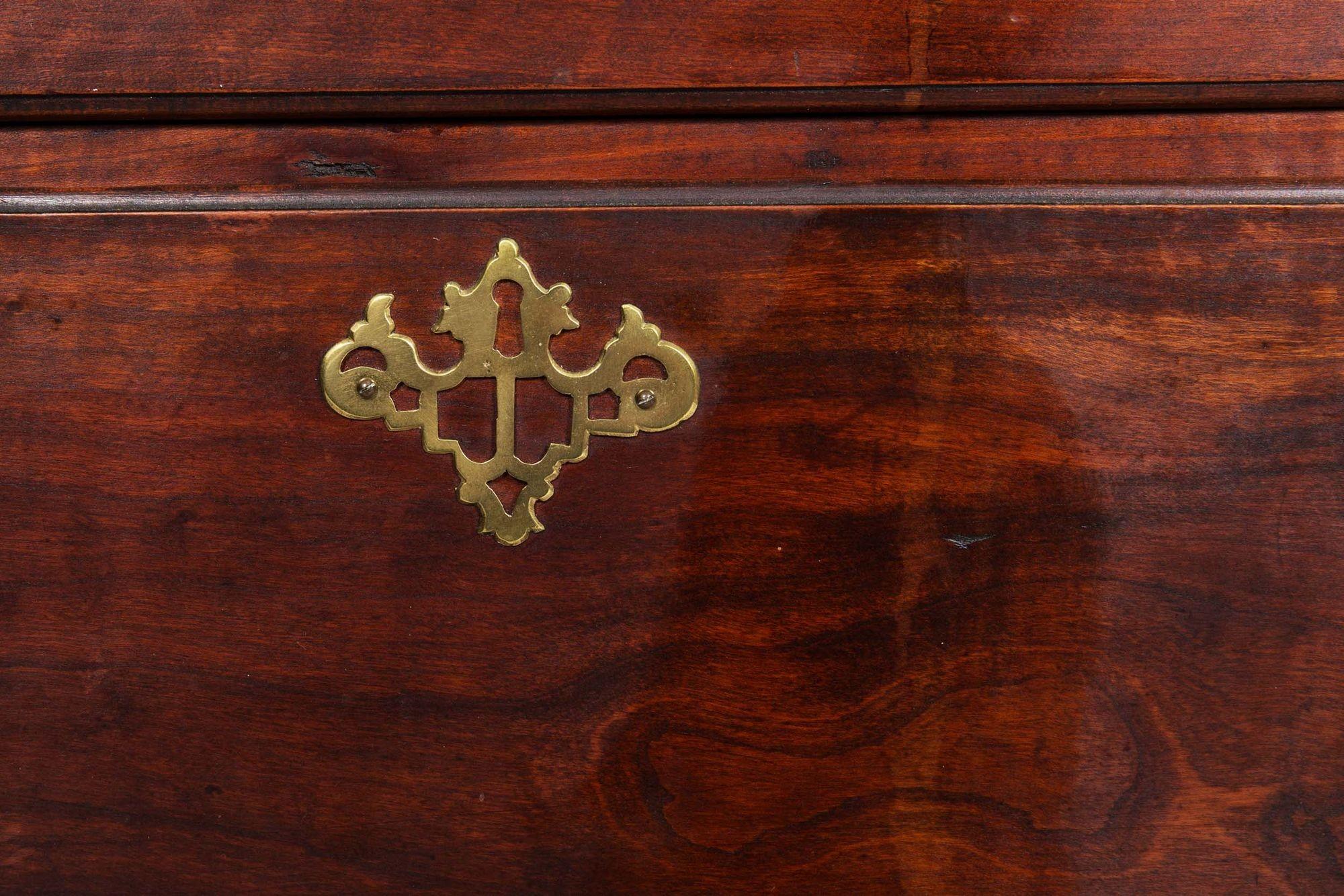 American Chippendale Tall Dresser Chest of Drawers, Mid-Atlantic c. 1800 For Sale 13