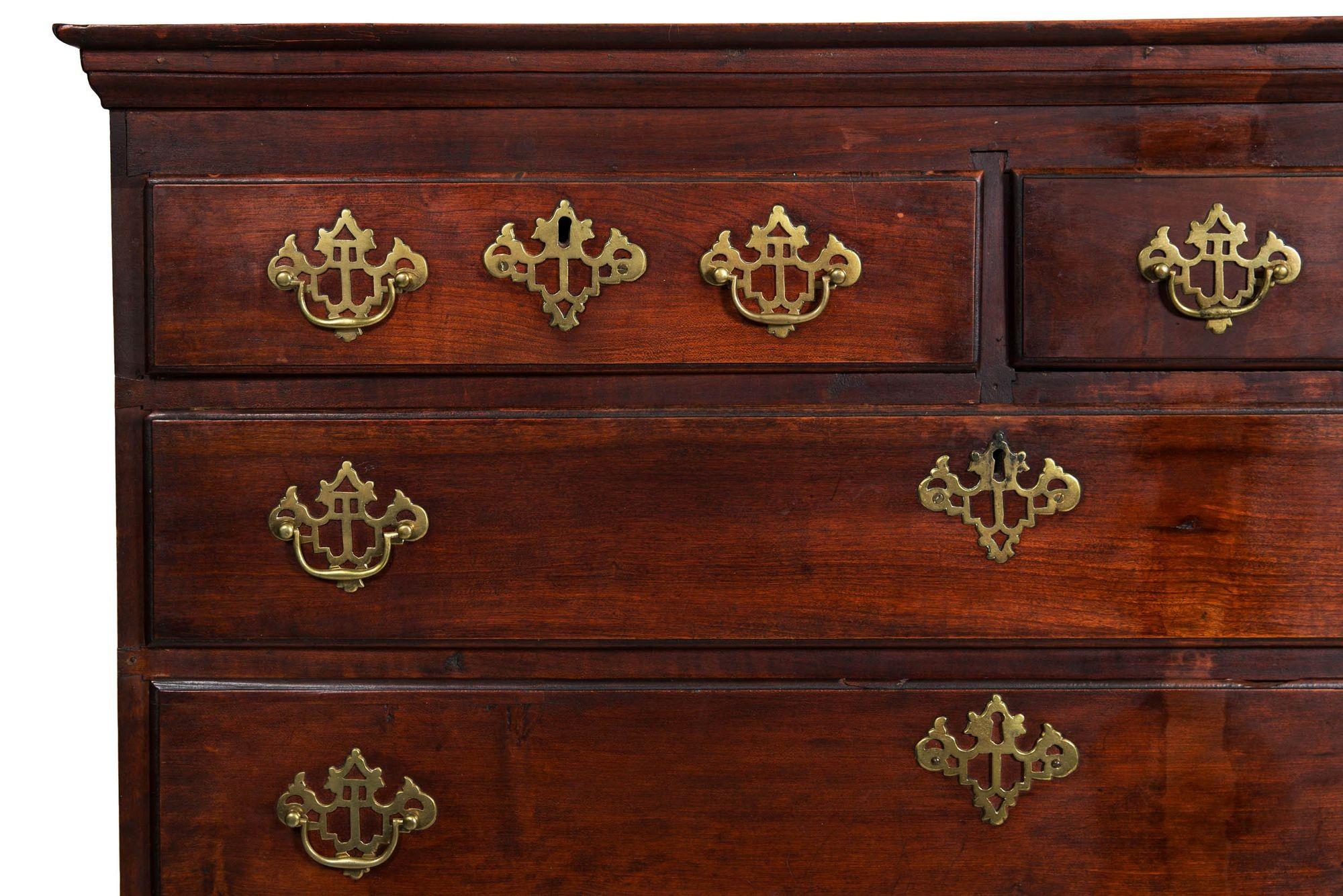 American Chippendale Tall Dresser Chest of Drawers, Mid-Atlantic c. 1800 For Sale 1