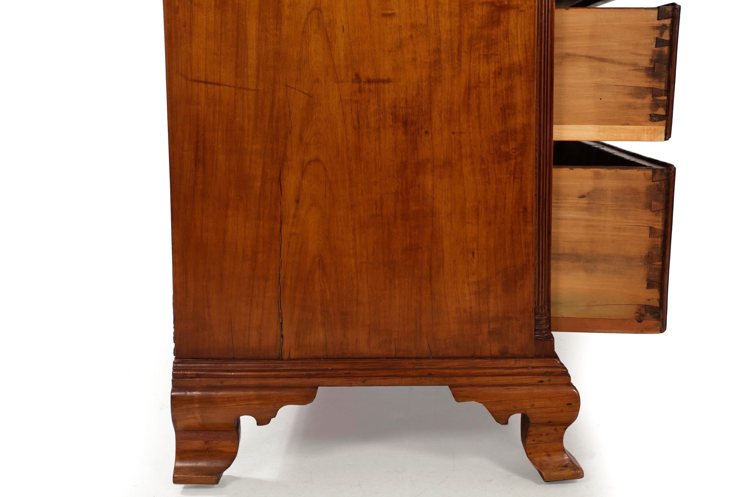 American Chippendale Tiger Maple Chest of Drawers, circa 1790 5