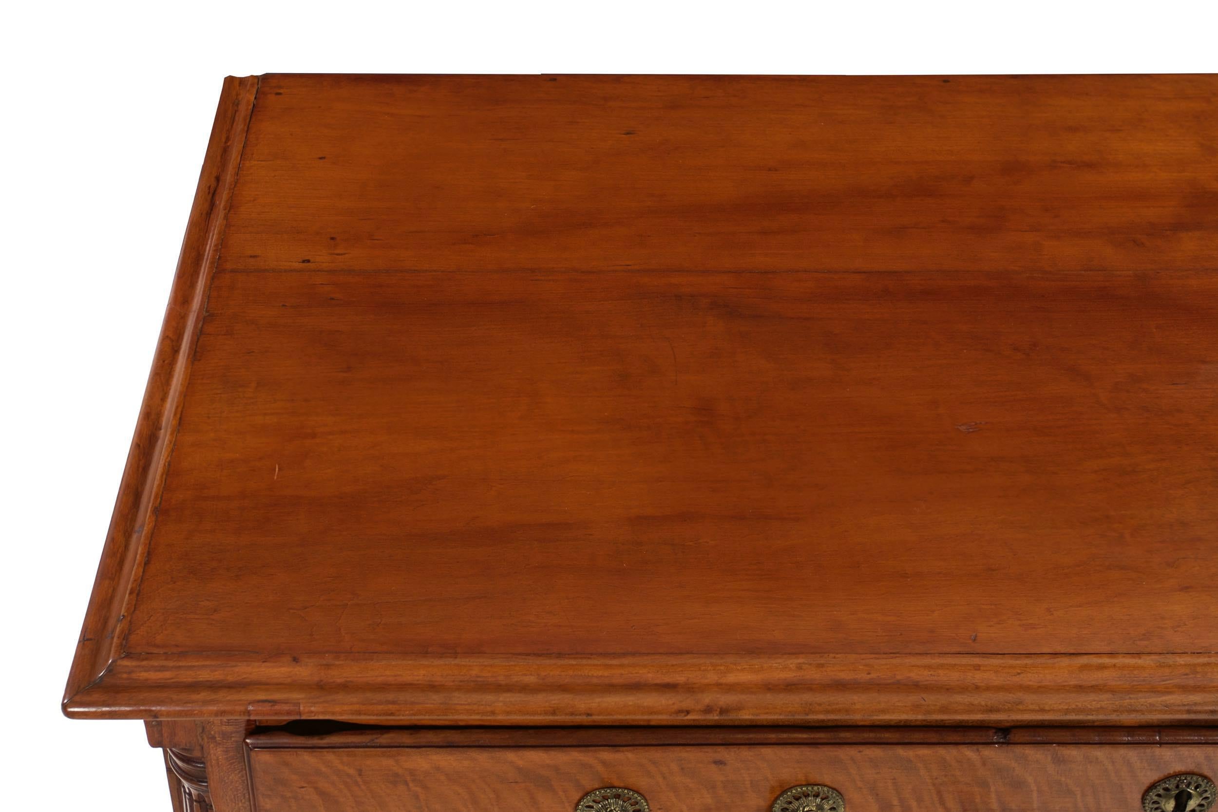 American Chippendale Tiger Maple Chest of Drawers, circa 1790 10