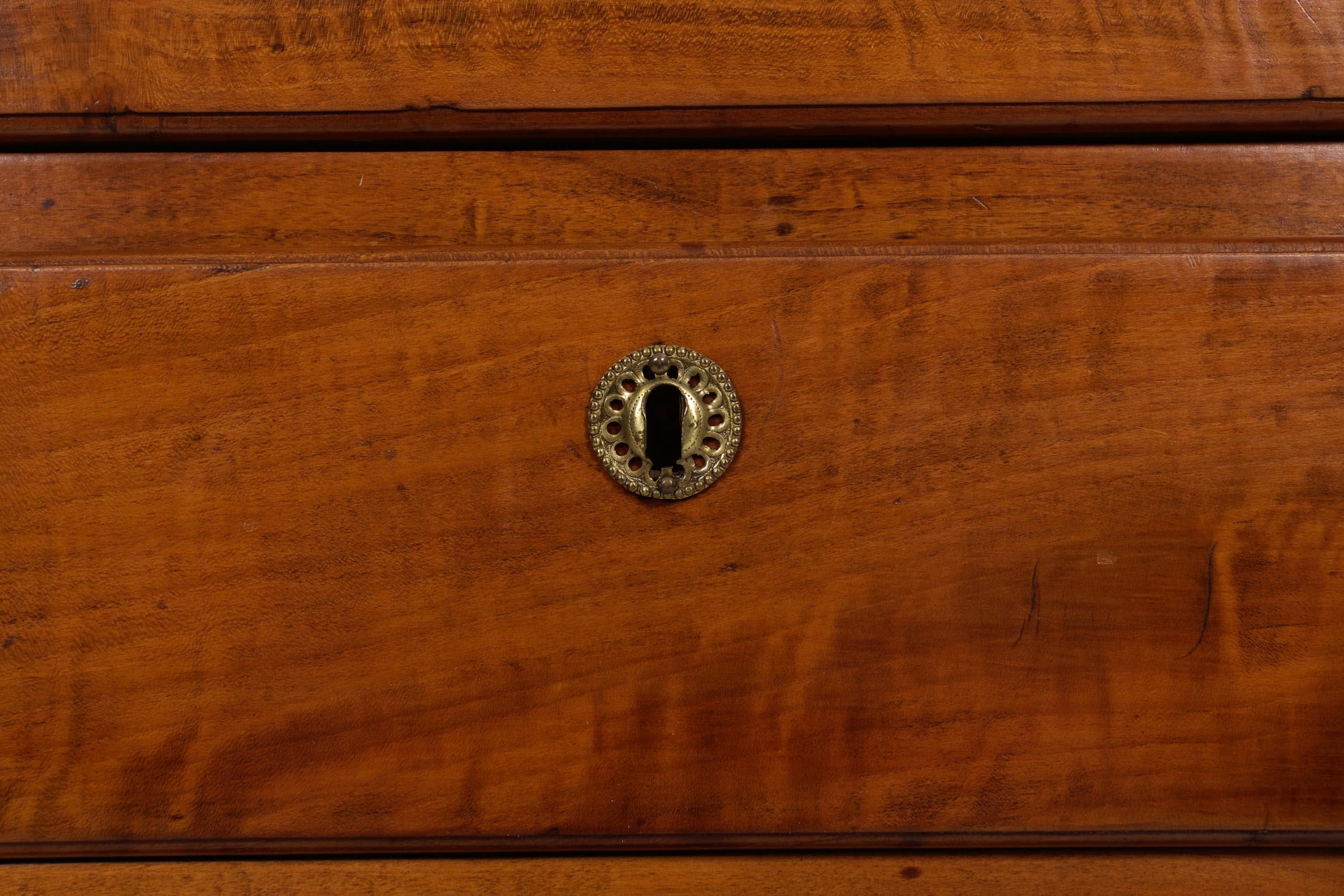 American Chippendale Tiger Maple Chest of Drawers, circa 1790 14