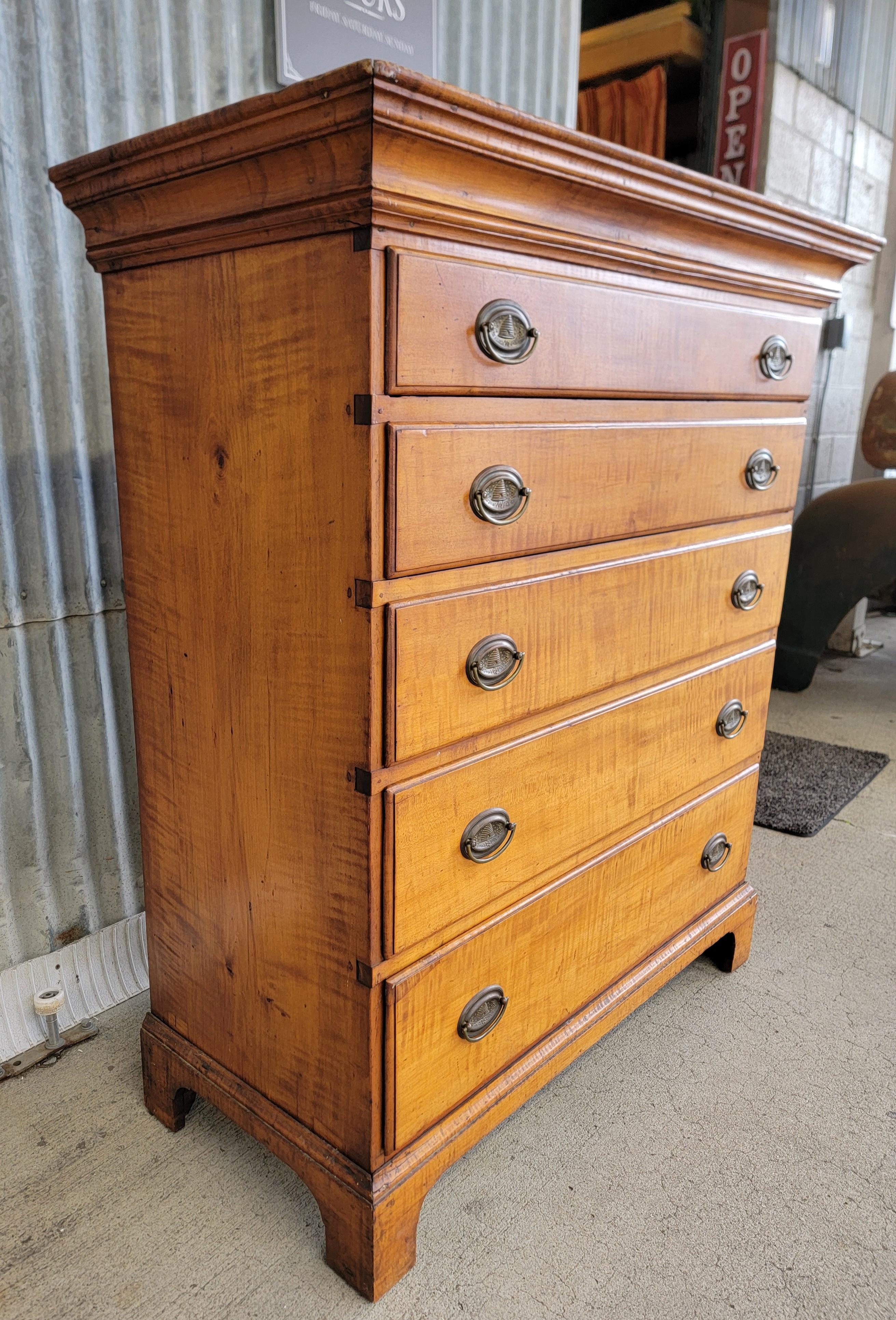 American Chippendale Tiger Maple Tall Chest / Dresser In Good Condition For Sale In Fulton, CA