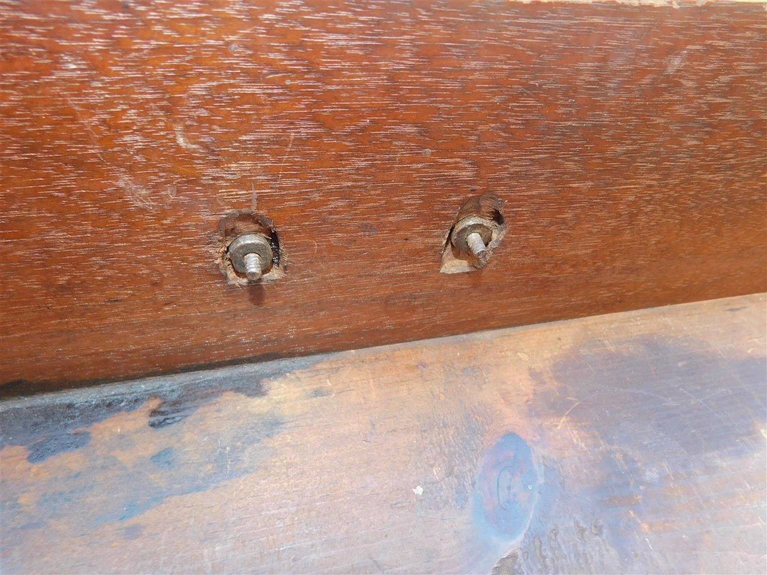 American Chippendale Walnut Inlaid Chest of Drawers with Orig. Bracket Feet 1790 For Sale 7