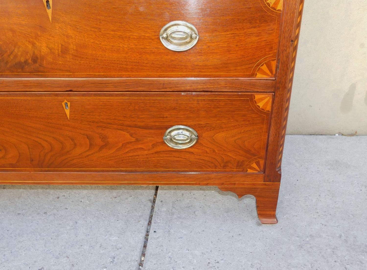 American Chippendale Walnut Inlaid Chest of Drawers with Orig. Bracket Feet 1790 For Sale 11