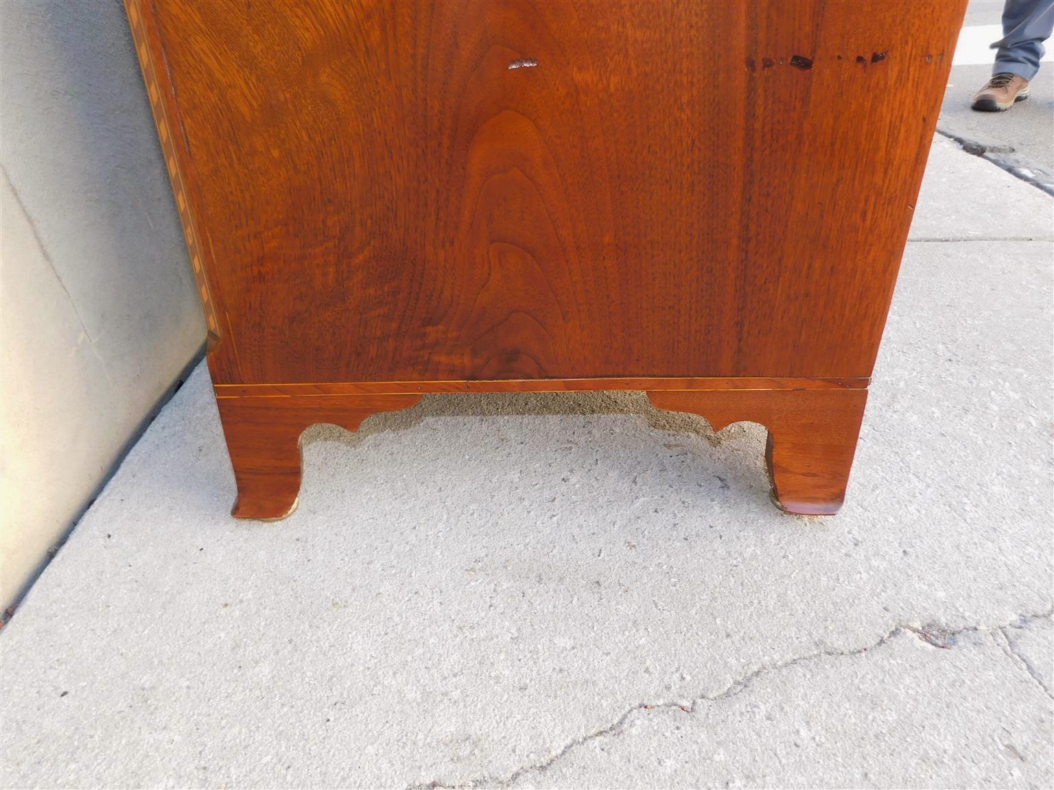 American Chippendale Walnut Inlaid Chest of Drawers with Orig. Bracket Feet 1790 For Sale 12