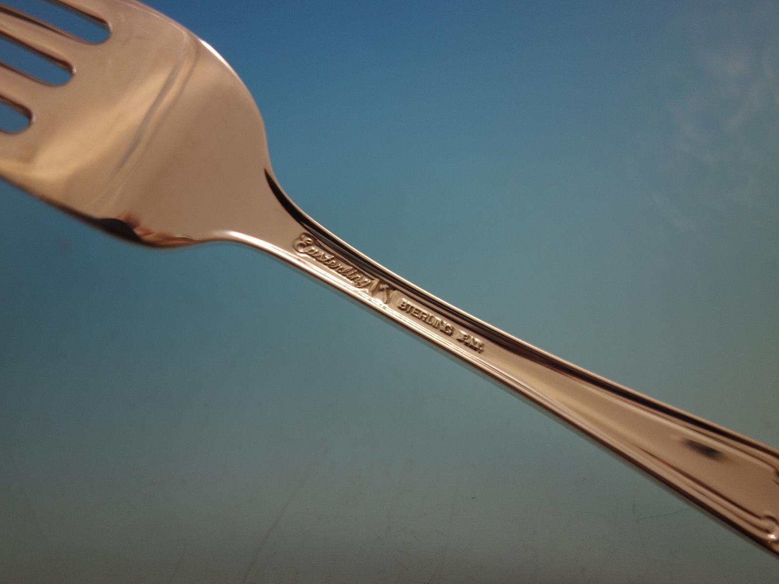20ième siècle Classic by Easterling Set de couverts en argent Sterling 8 Service 32 Pieces en vente
